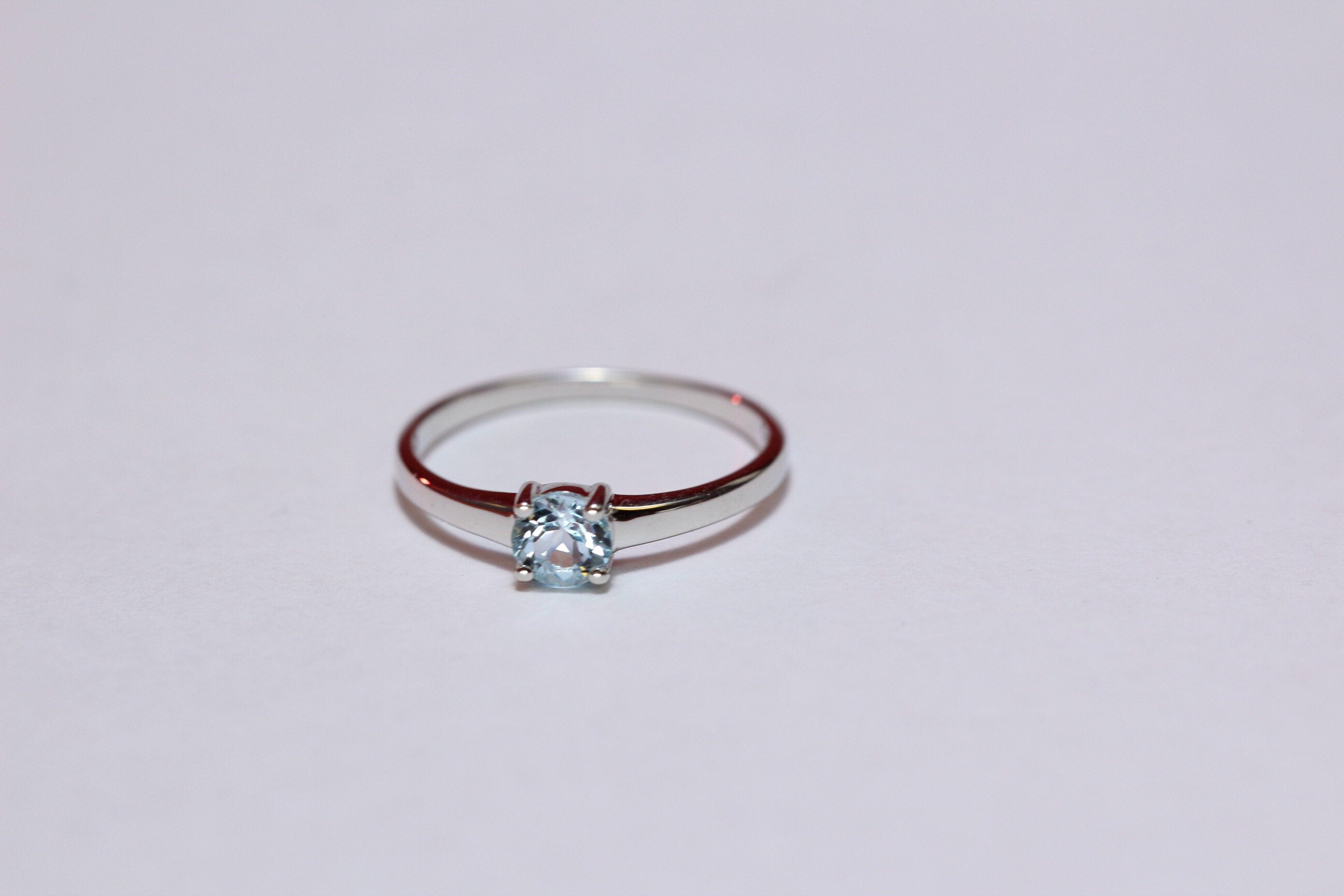 Edler 1,15 Carat Blautopas Ring 925 Silber Fingerring Grasse 6 / 16,5 / 51,9
