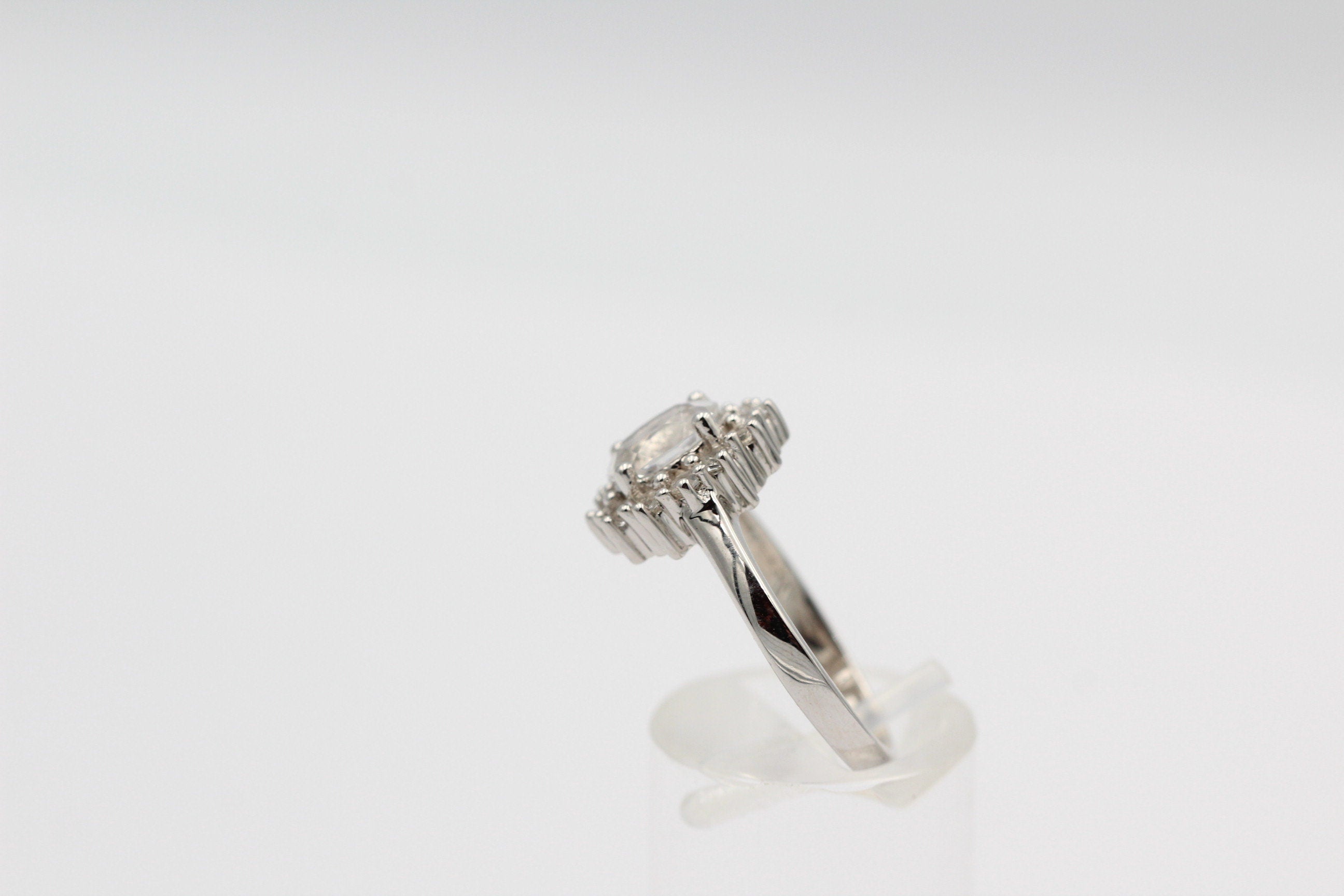 Edler 1,65 Carat Weißtopas Ring 925 Silber Topasring Fingerring 8 / 18 / 57