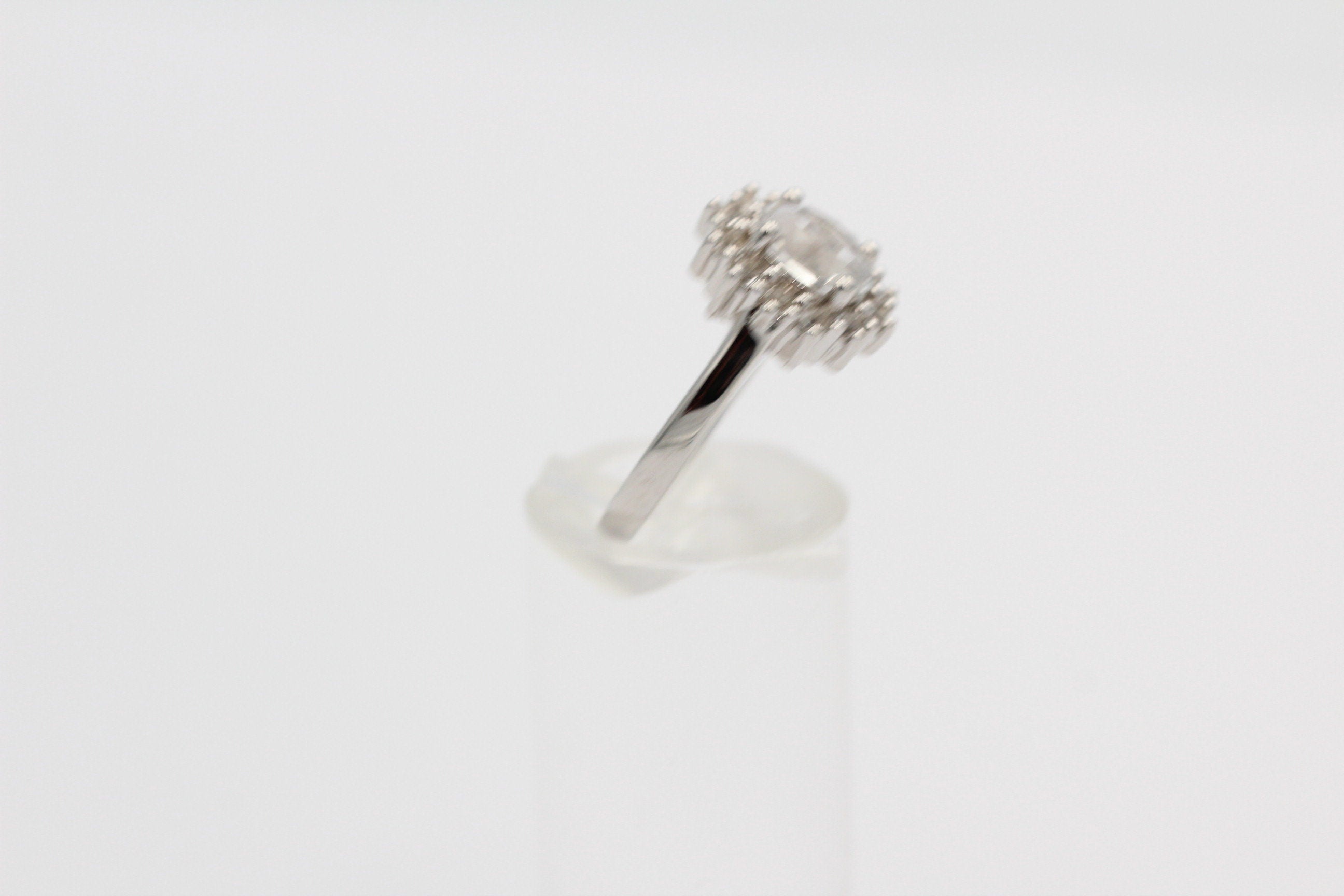 Edler 1,65 Carat Weißtopas Ring 925 Silber Topasring Fingerring 8 / 18 / 57