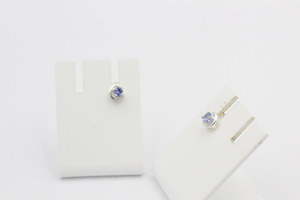 Edle 0,2 Carat fliederfarbene Tansanit Ohrstecker Afrika .5 mm 925 Sterling