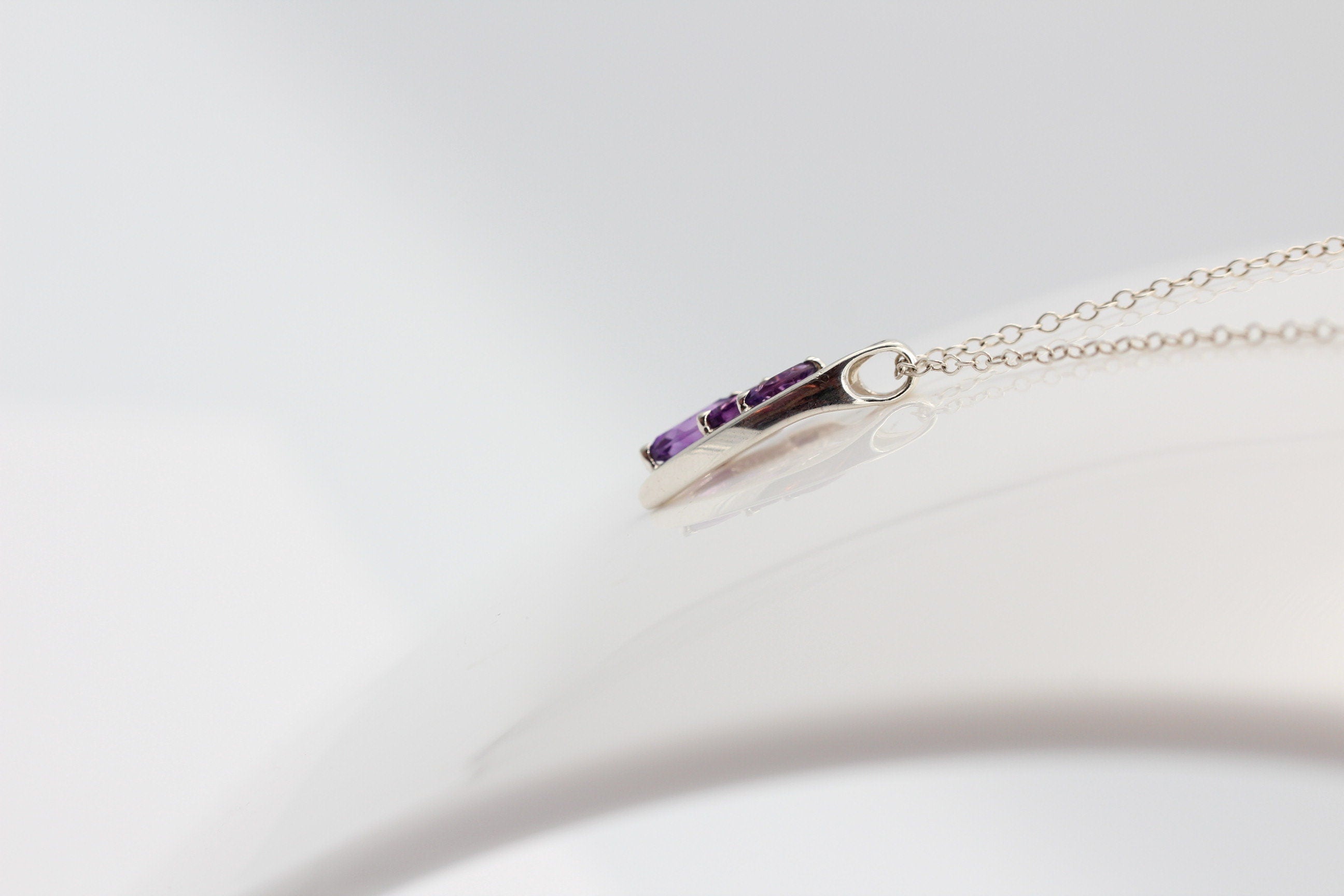 0,9 Carat Amethyst Anhänger 925 Silber  violetter Edelstein