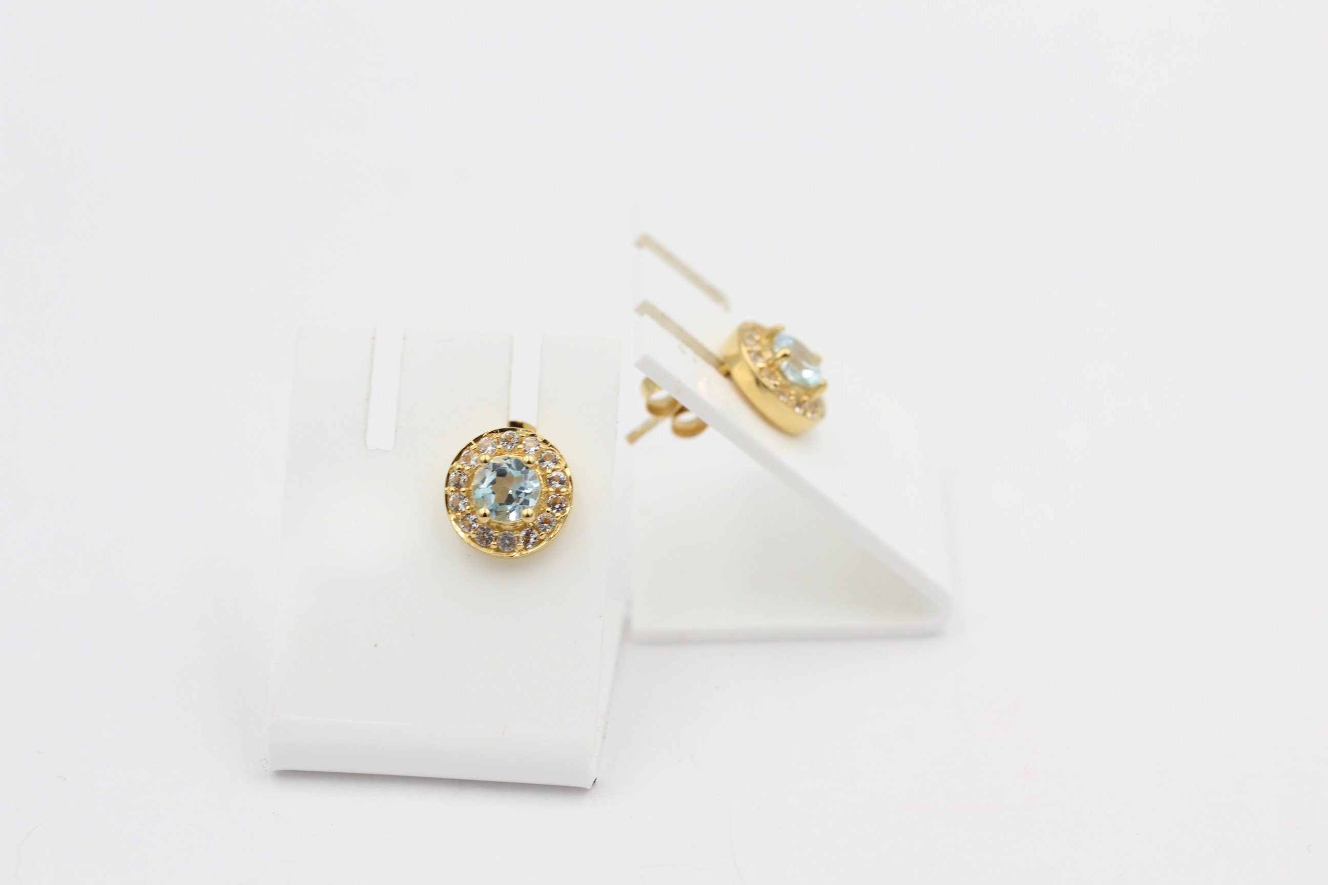 Edler 1,35 Carat Blautopast Weißtopas Orstecker 925 Silber Ohrschmuck vergoldet