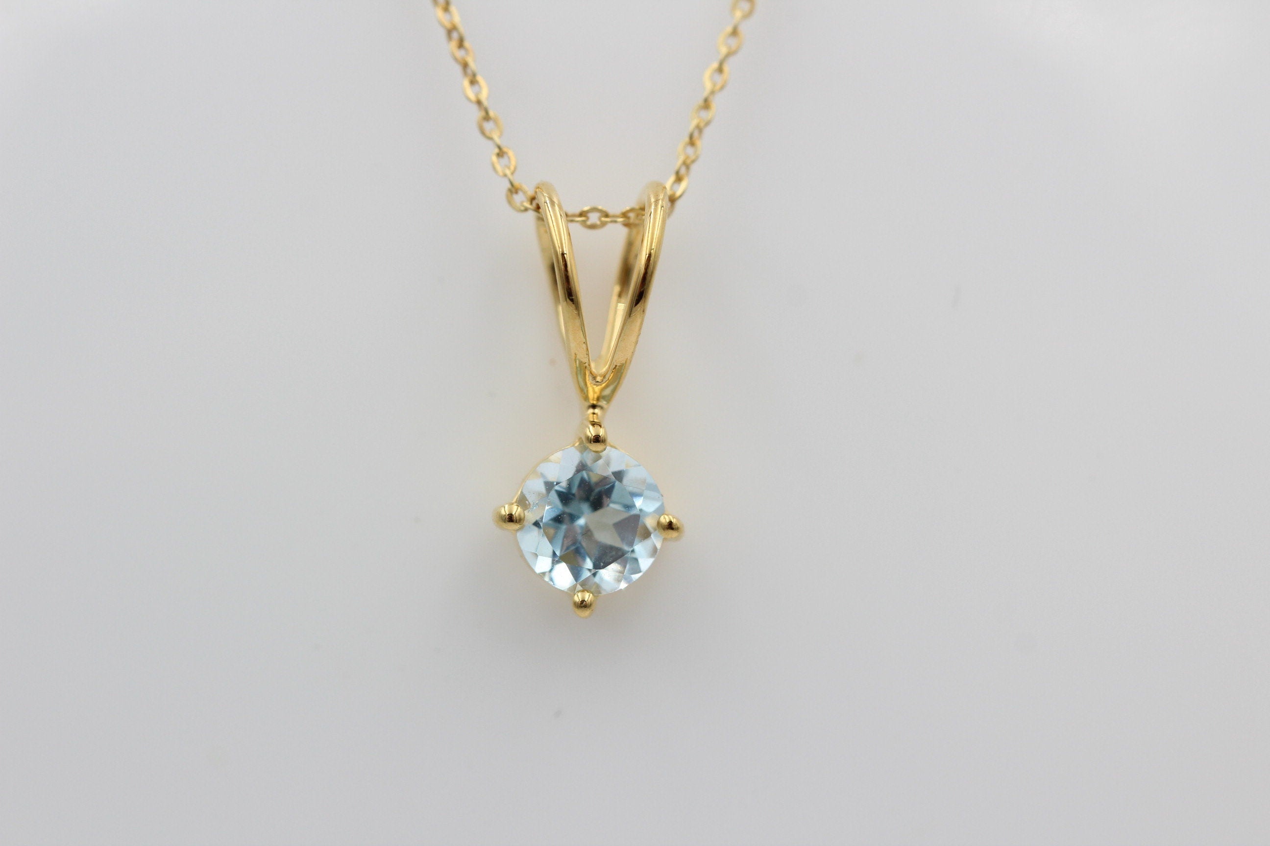 0,95 Carat Blautopas Anhänger 925 Silber  himmelblauer Topas vergoldet