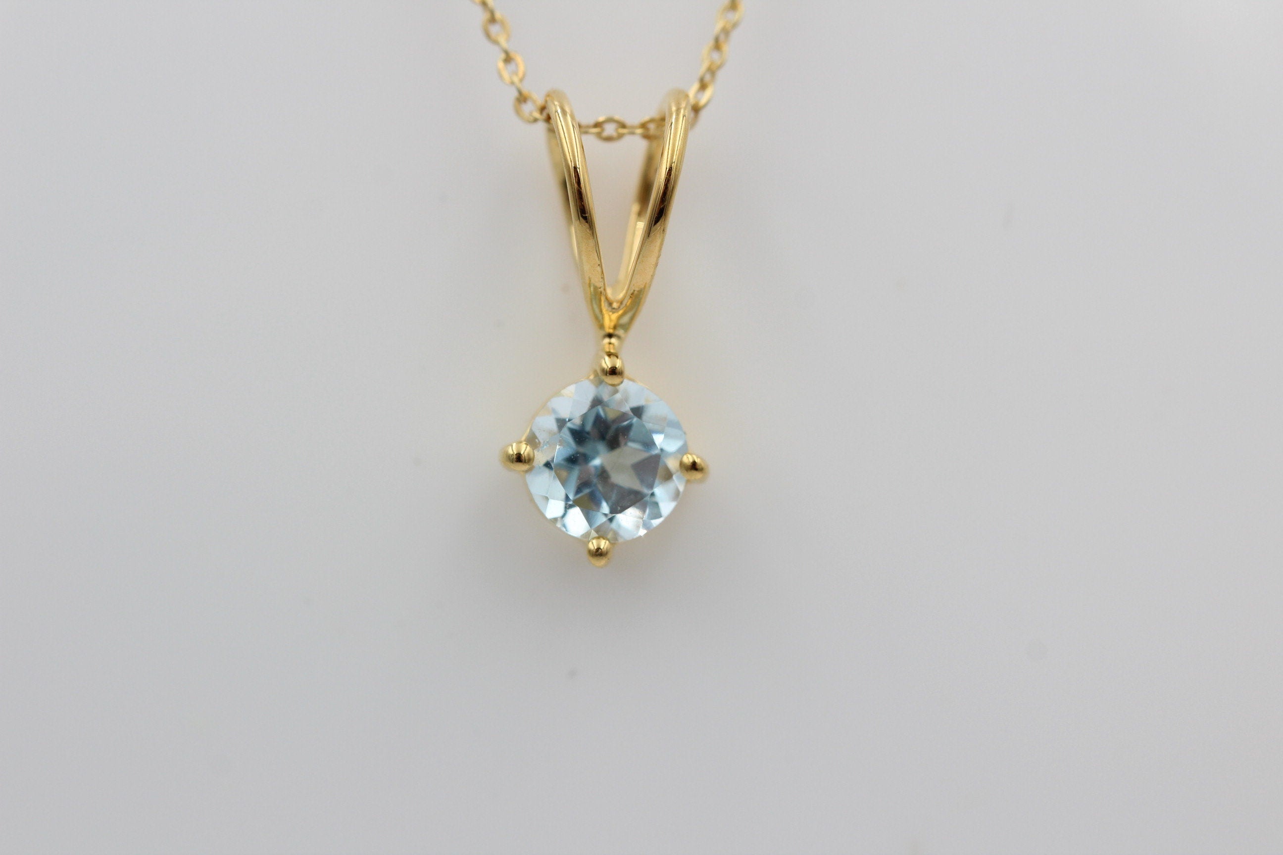 0,95 Carat Blautopas Anhänger 925 Silber  himmelblauer Topas vergoldet