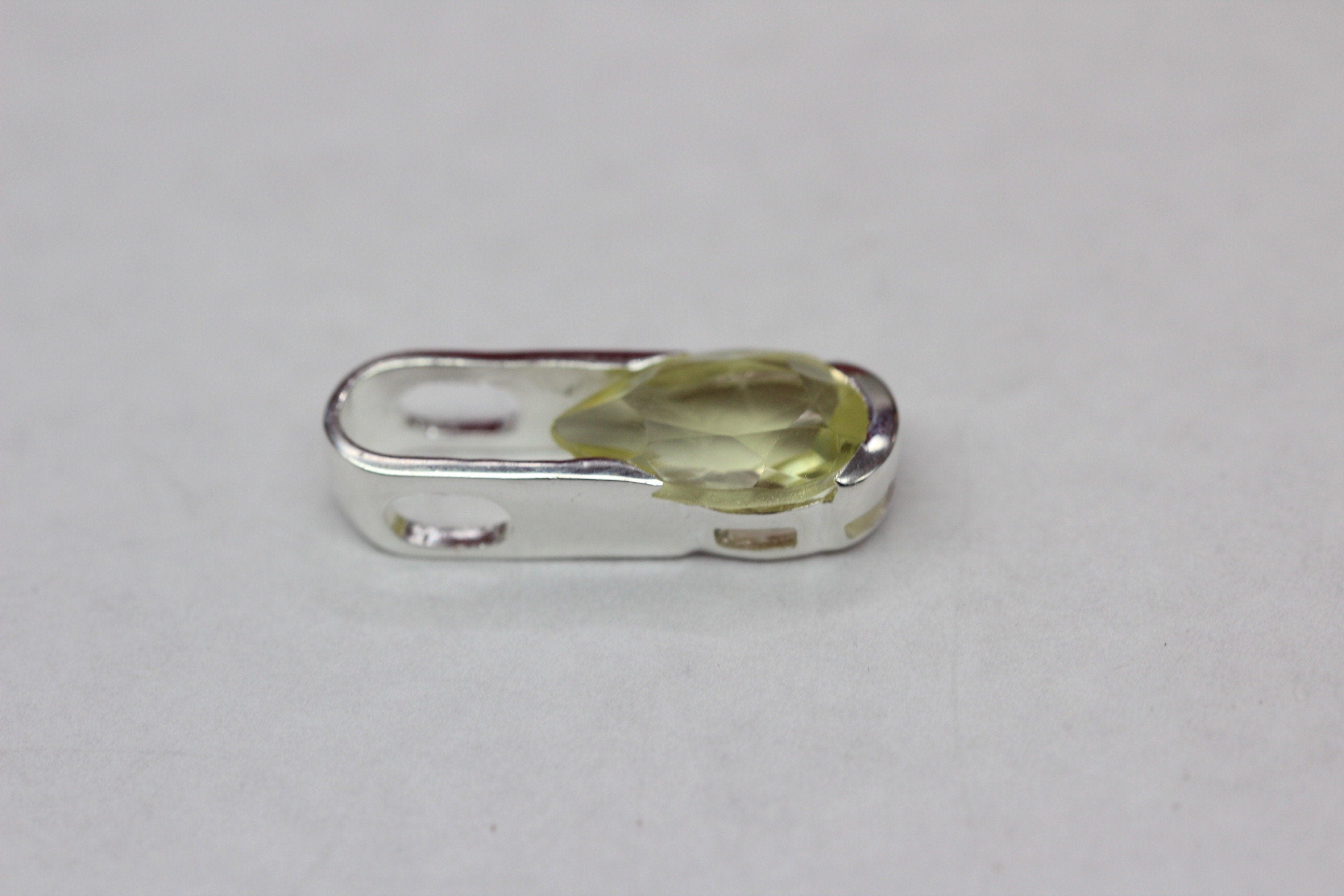Edler 2,9 Carat Limonentopas Anhanger 925 Silber  Lemonquarz topas