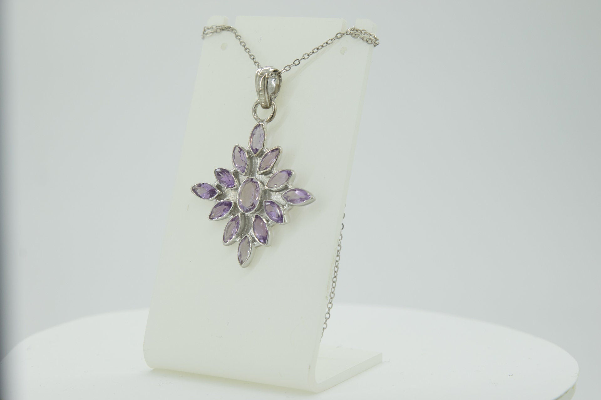 3,7 Carat edler Amethyst Anhanger 925 Silber  Amethyst Anhanger