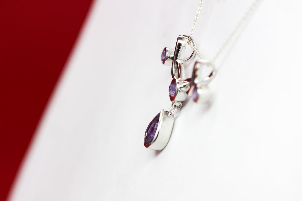 Edler 2,8 Carat Amethyst Anhanger 925 Silber  Design Pur Collieanhanger