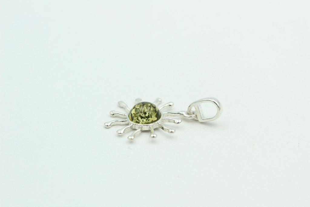 Bernstein Anhänger Sternschmuck in Sterling Silber grüner Bernstein Anhänger