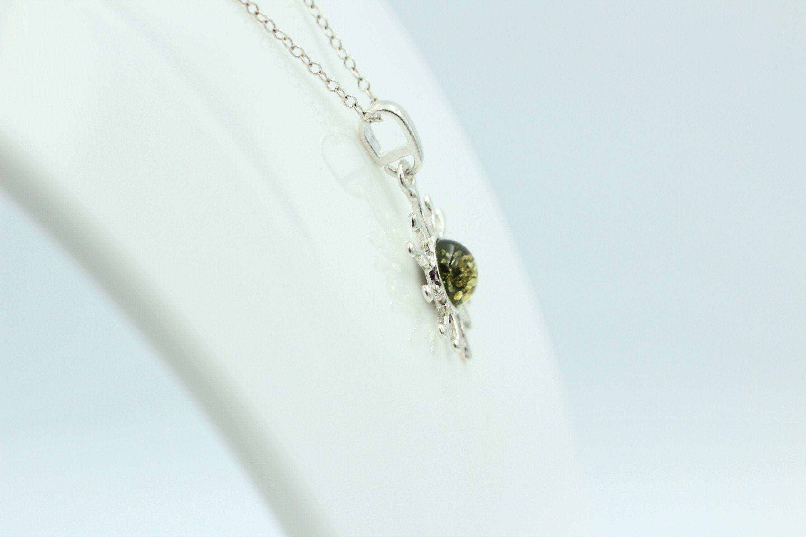 Bernstein Anhänger Sternschmuck in Sterling Silber grüner Bernstein Anhänger
