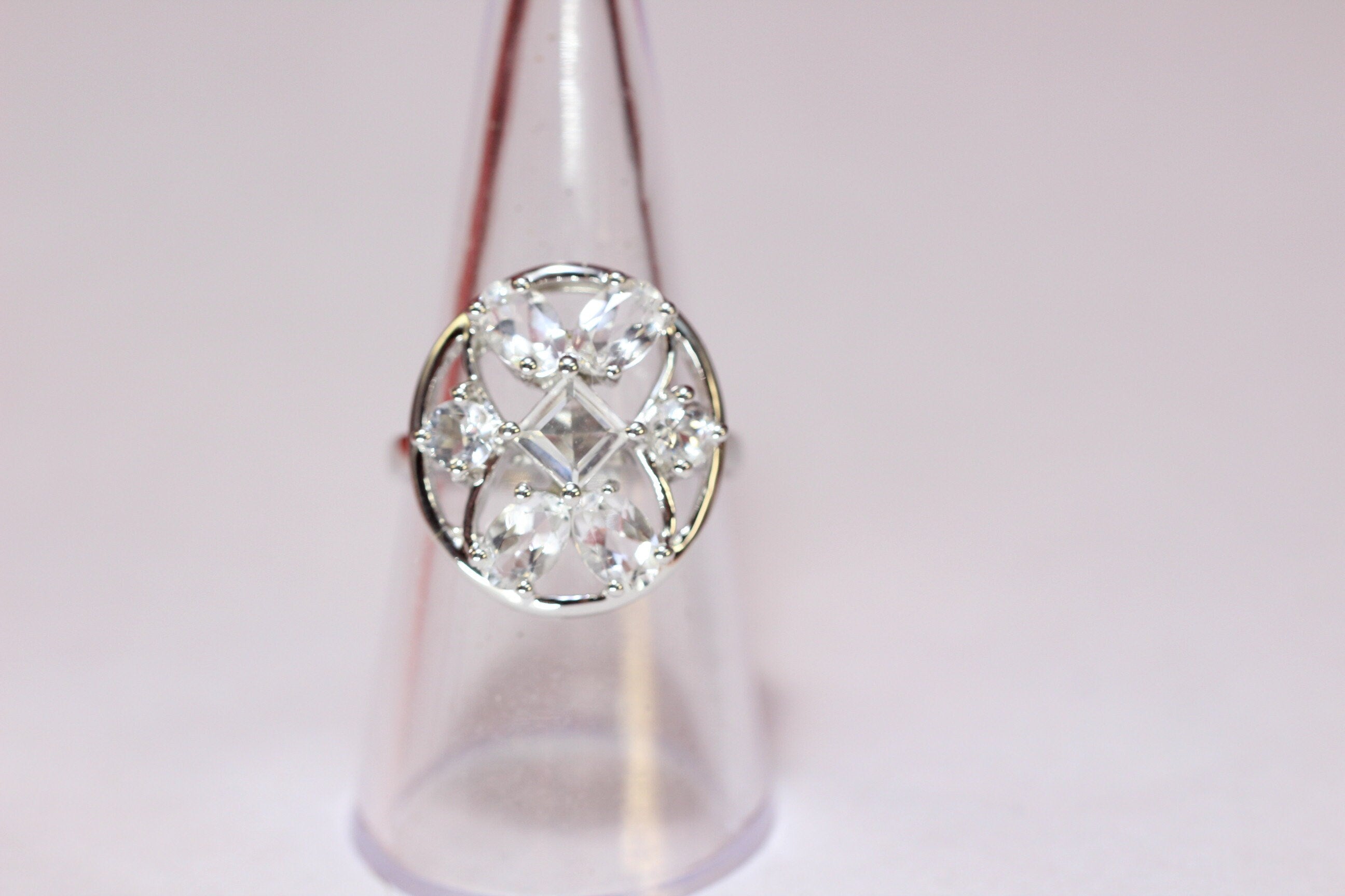 Design pur 3,9 Carat weisstopas  Ring 925 Silber Grasse 58 / 8/ 18,5 weisser Topas