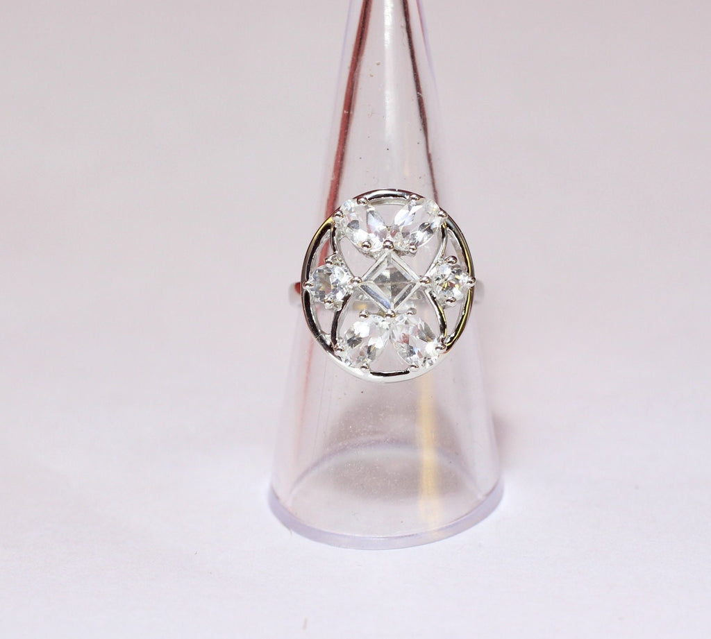 Design pur 3,9 Carat weisstopas  Ring 925 Silber Grasse 58 / 8/ 18,5 weisser Topas