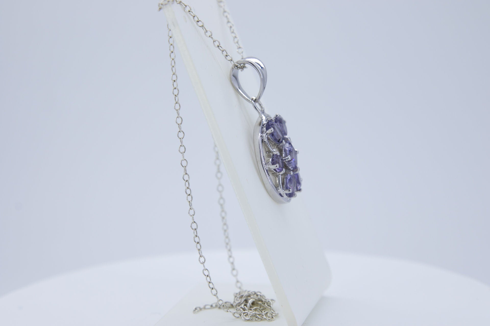 Design pur 3,9 Carat Iolith Anhanger 925 Silber Edel Wassersaphir