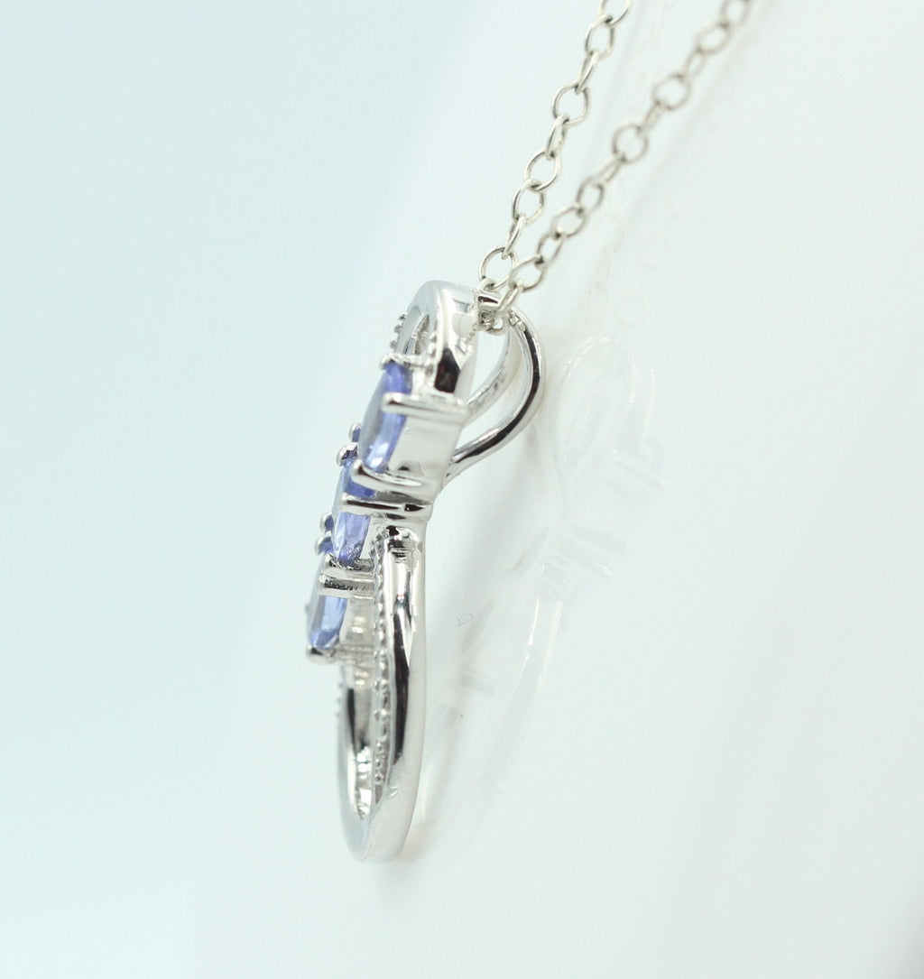 0,72 Carat Tansanit Anhänger Unendlichkeit 925 Silber  Infinity Tansanit aus Afrika
