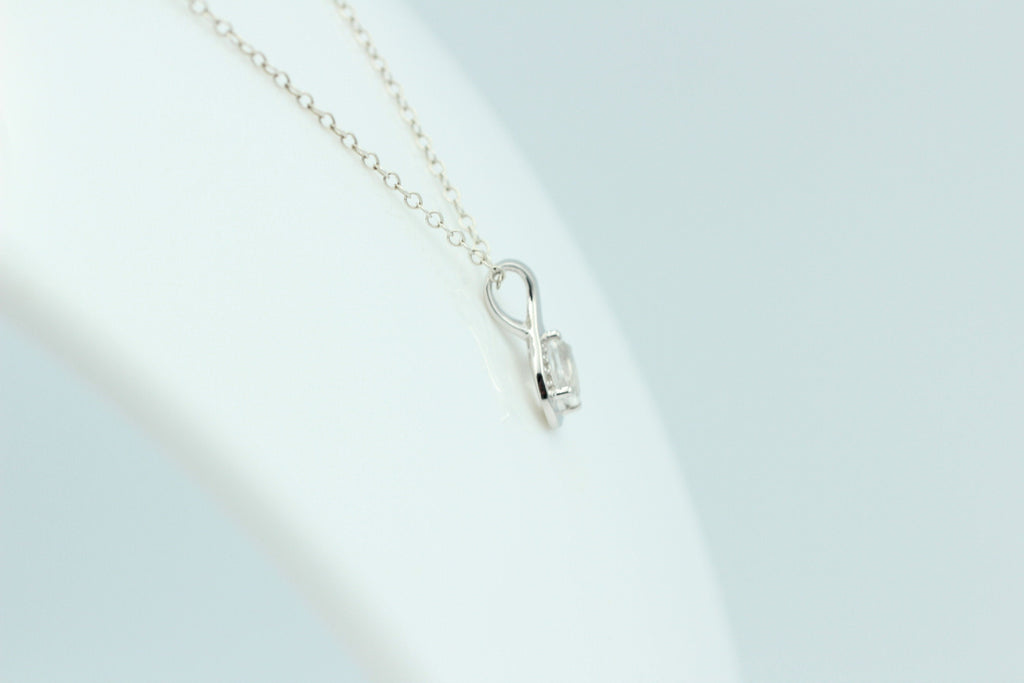 1,12 Carat Bergkristall Anhänger 925 Silber  mit Zirkonia Kristallanhänger