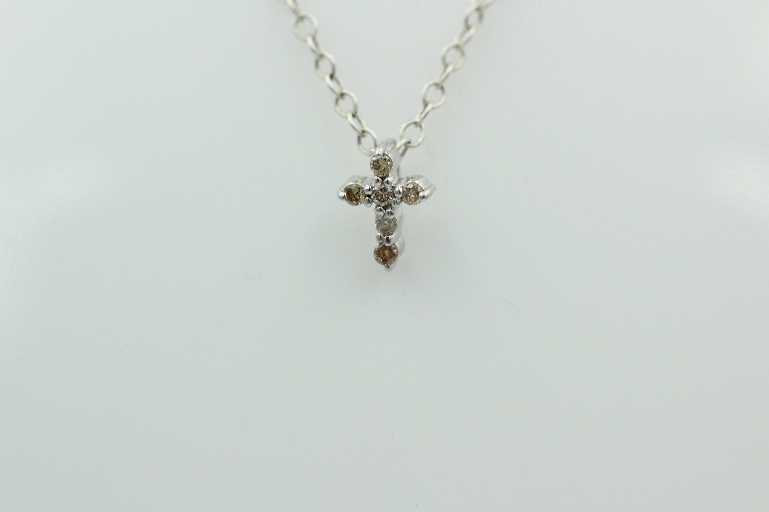 0,072 Carat champagner Diamant Kreuzanhänger 925 Silber Collier Kette I2 - I3