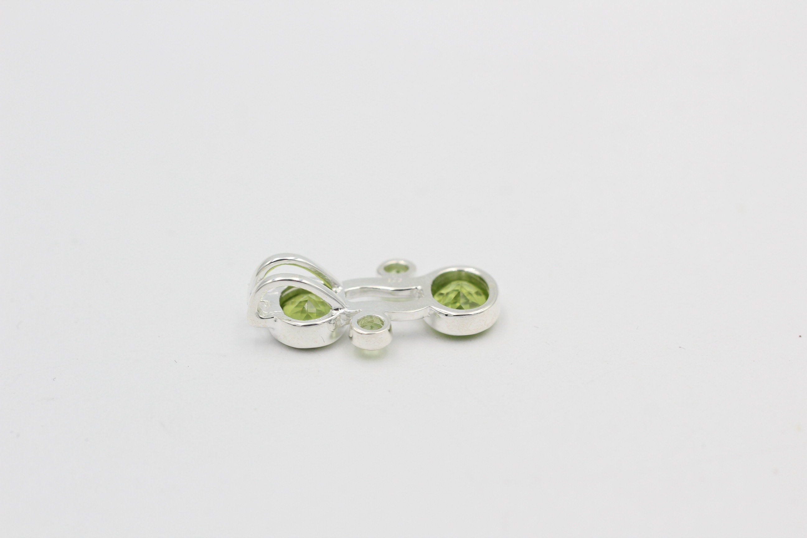 Designer 5,0 Carat Peridot Anhange Olivin Designschmuck Top maigrüner Edelstein