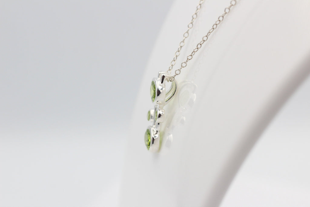 Designer 5,0 Carat Peridot Anhange Olivin Designschmuck Top maigrüner Edelstein