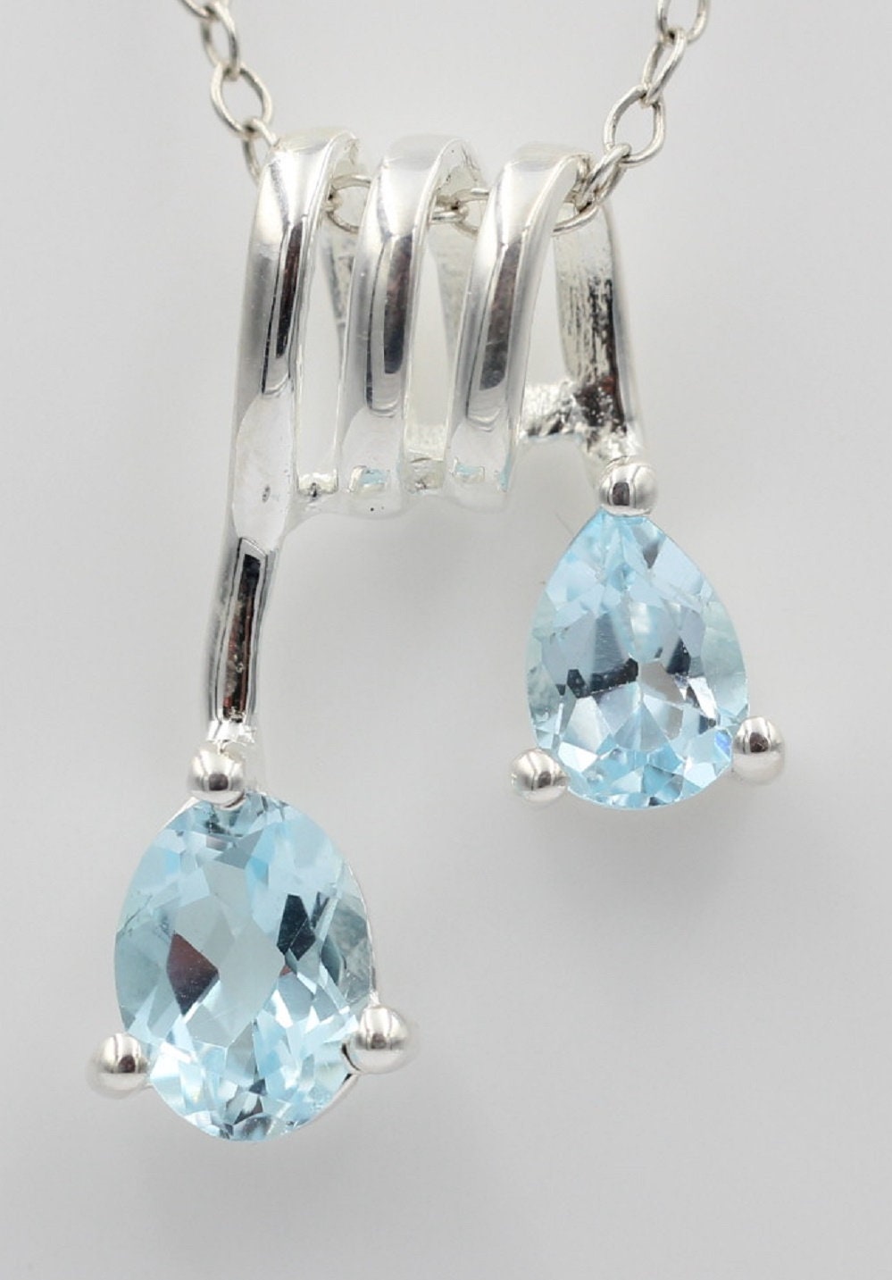 Design 2,44 Carat Blautopas Anhänger 925 Sterling Silber sky blue Topas Design