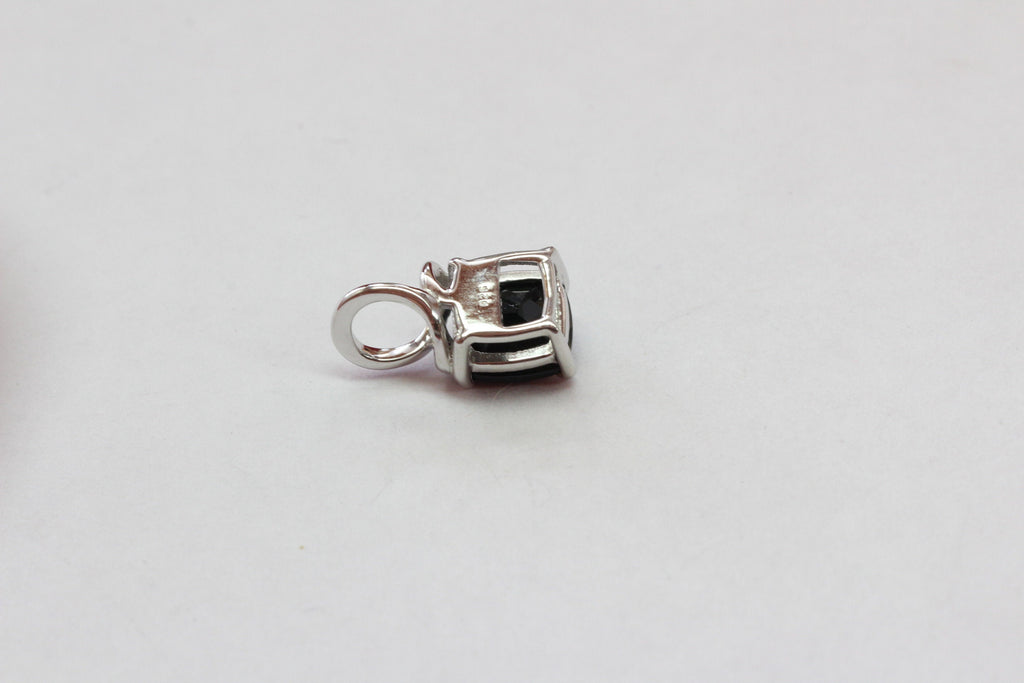 Eder 1,70 Carat schwarzer Spinell Anhanger 925 Silber Collier Kette Edelsteinanhanger