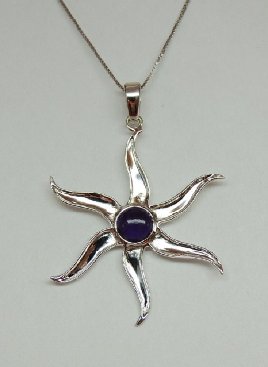 1,55 Carat Amethyst Cabochon Stern Anhanger 925 Silber  violetter Edelstein
