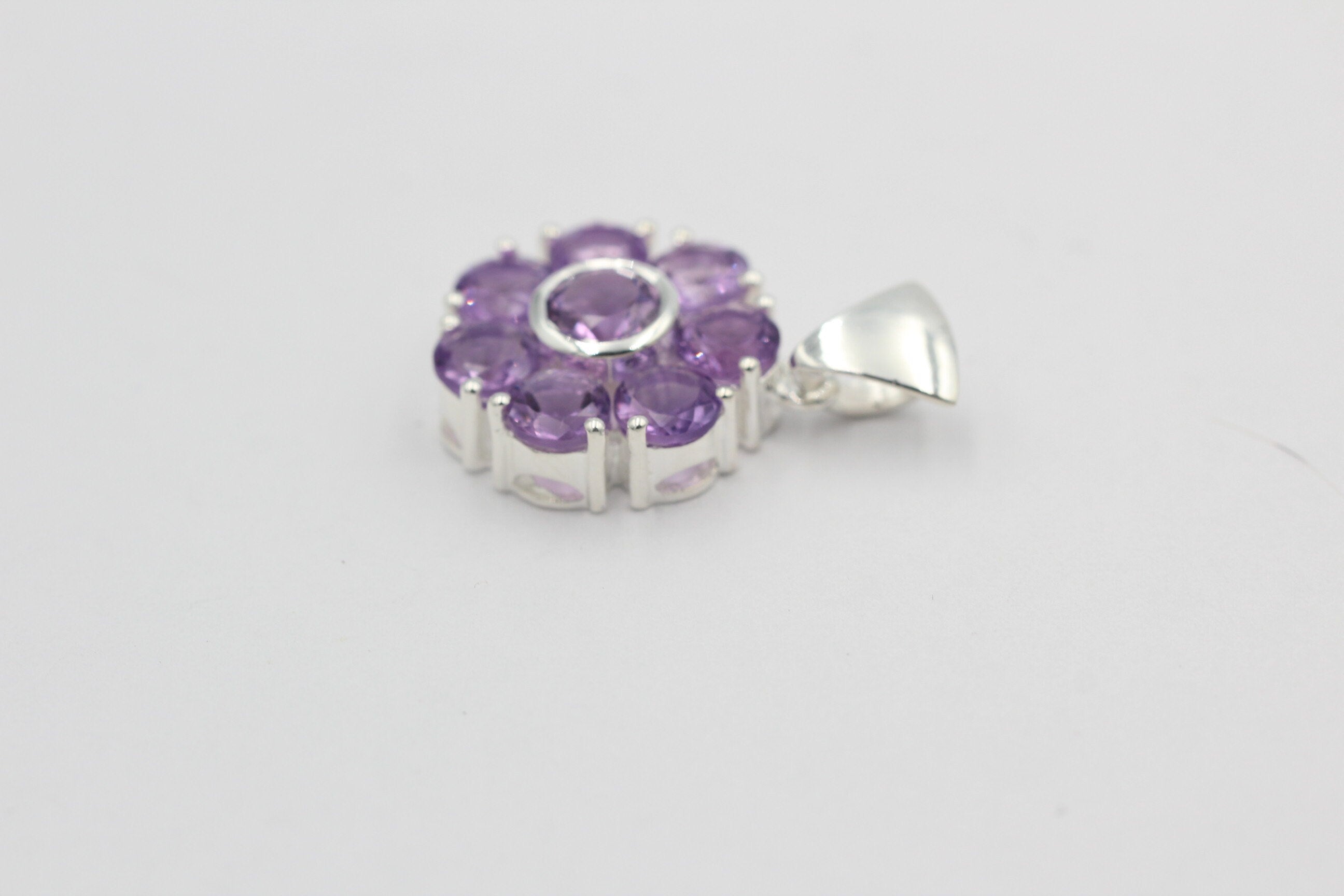 Edler 2,53 Carat Amethyst Anhänger 925 Silber violetter Edelstein Top