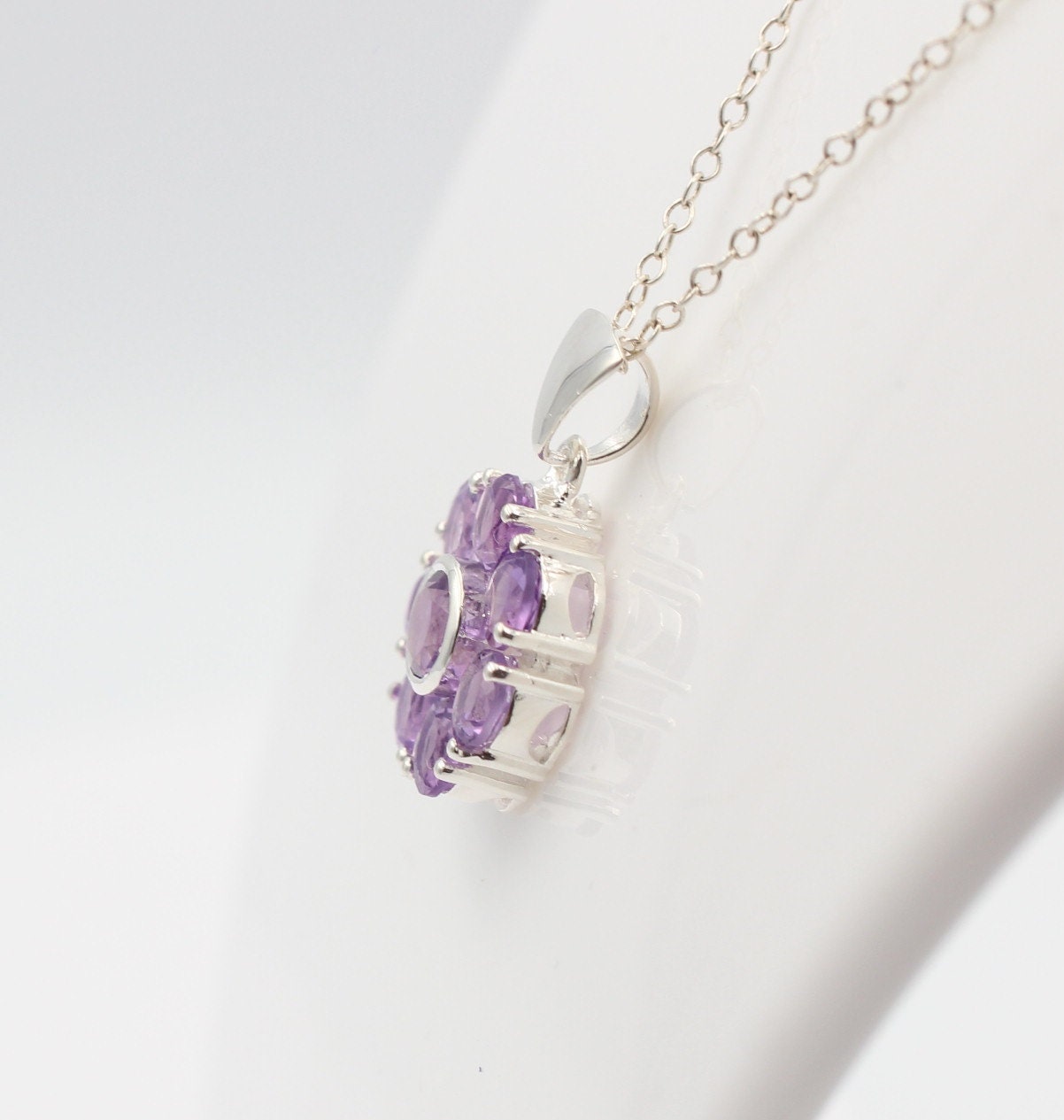Edler 2,53 Carat Amethyst Anhänger 925 Silber violetter Edelstein Top