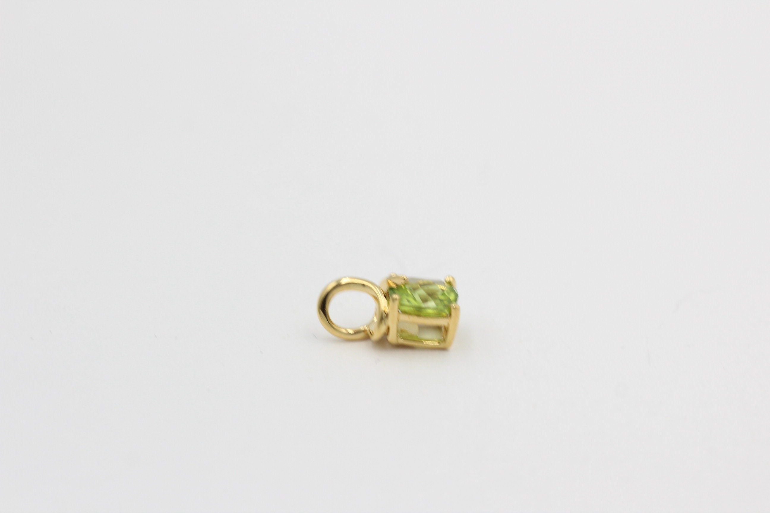 1,5 Carat Peridot Anhänger 925 Silber Collier Kette Checker Maigrüner Edelstein