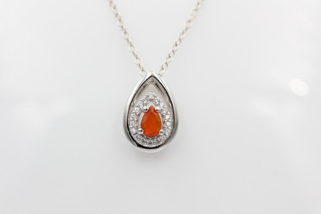 Edler 0,51 Carat orange äthiopischer Opal Anhänger 925 Silber  Welo Opal aus Afrika