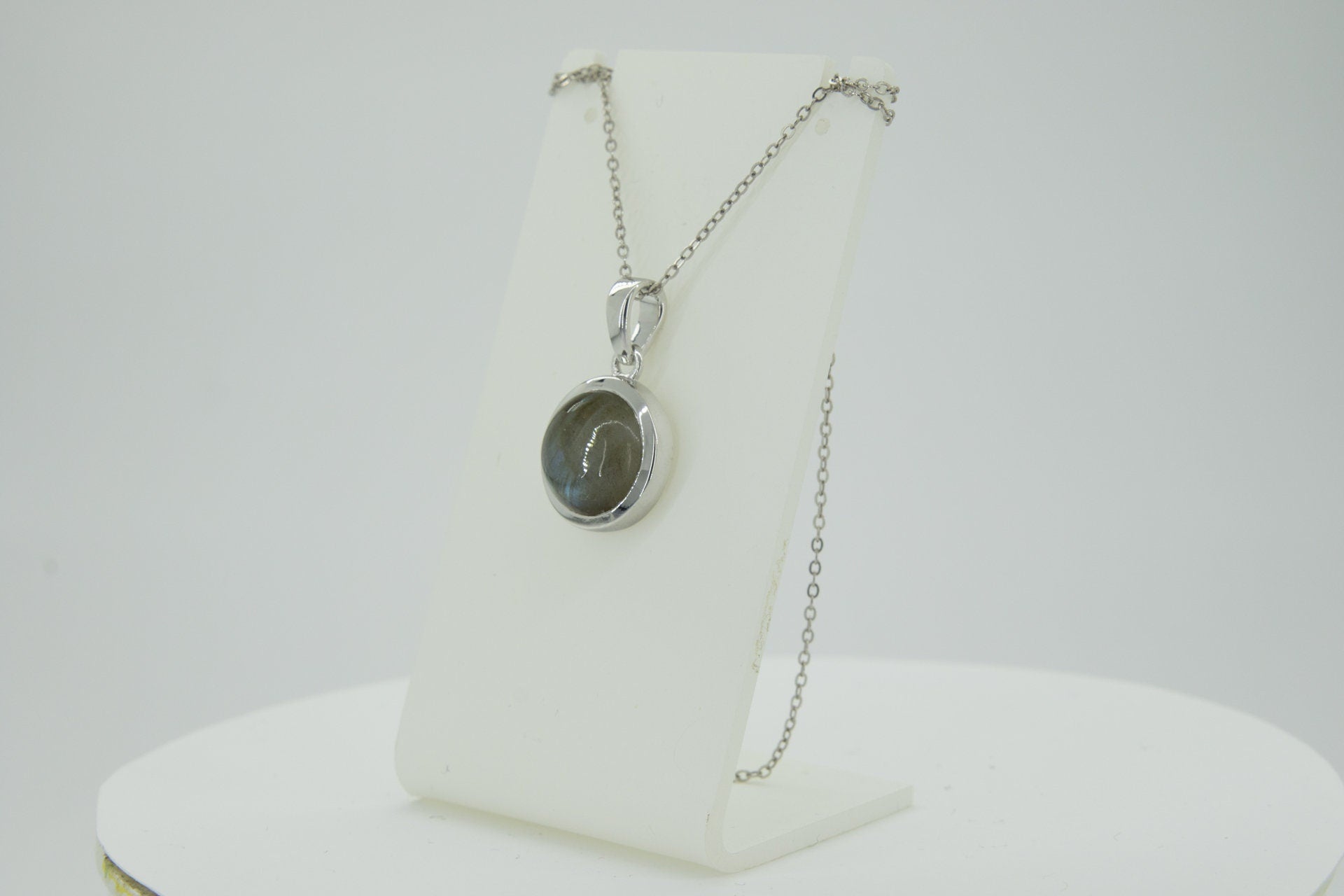 6,0 Carat irrisierender Labradorit Anhanger 925 Silber Edelstein