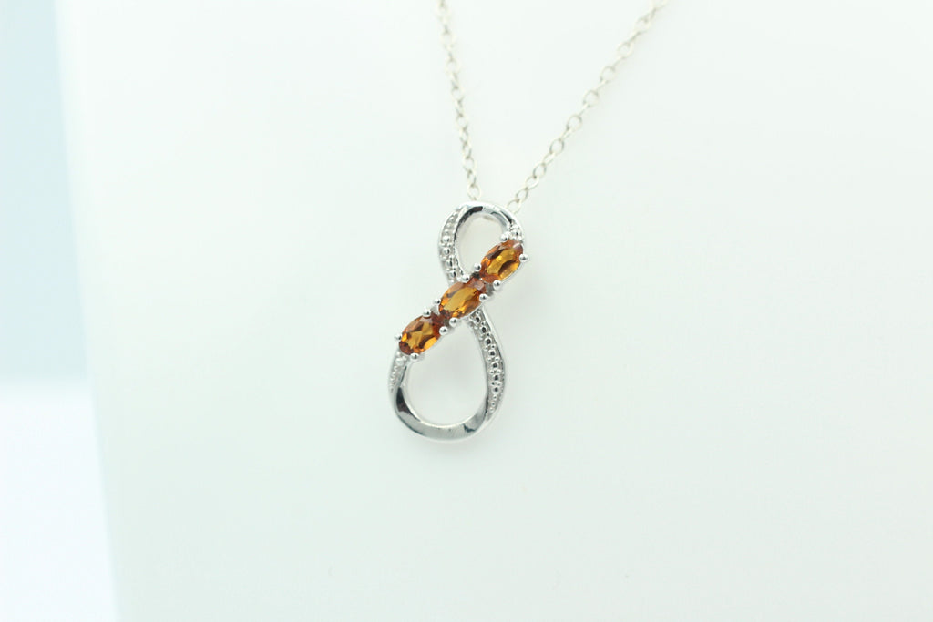 0,72 Carat Madeira Citrin Anhänger Unendlichkeit 925 Silber Infinity