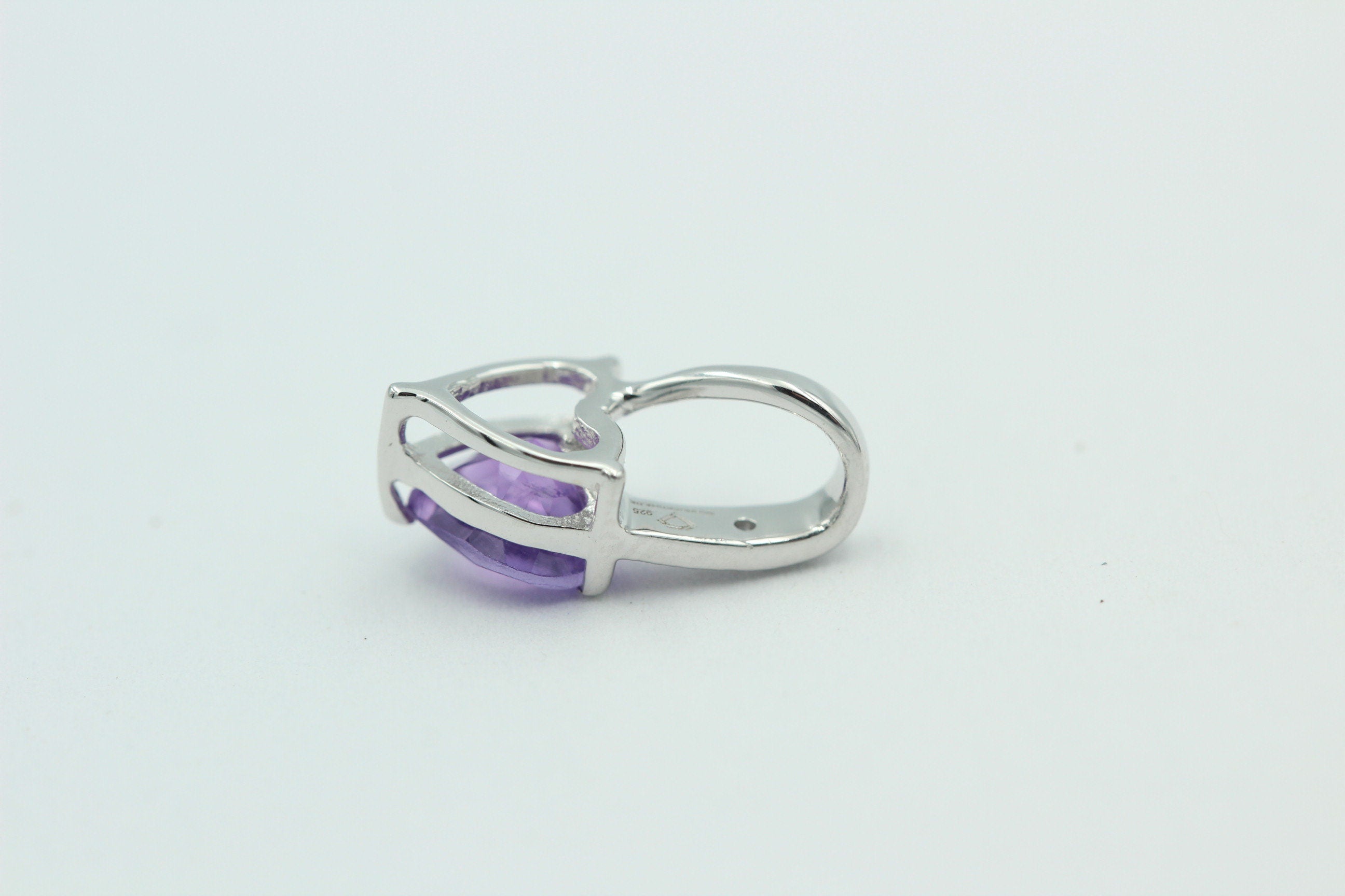 0,57 Carat afrikanischer Amethyst Herz Anhänger 925 Silber Collier Kette