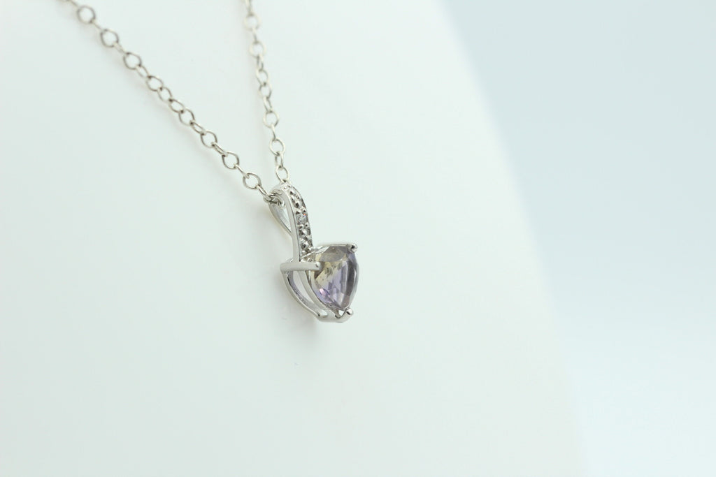0,65 Carat  synthetischer Ametrin Herz Anhänger 925 Silber Top