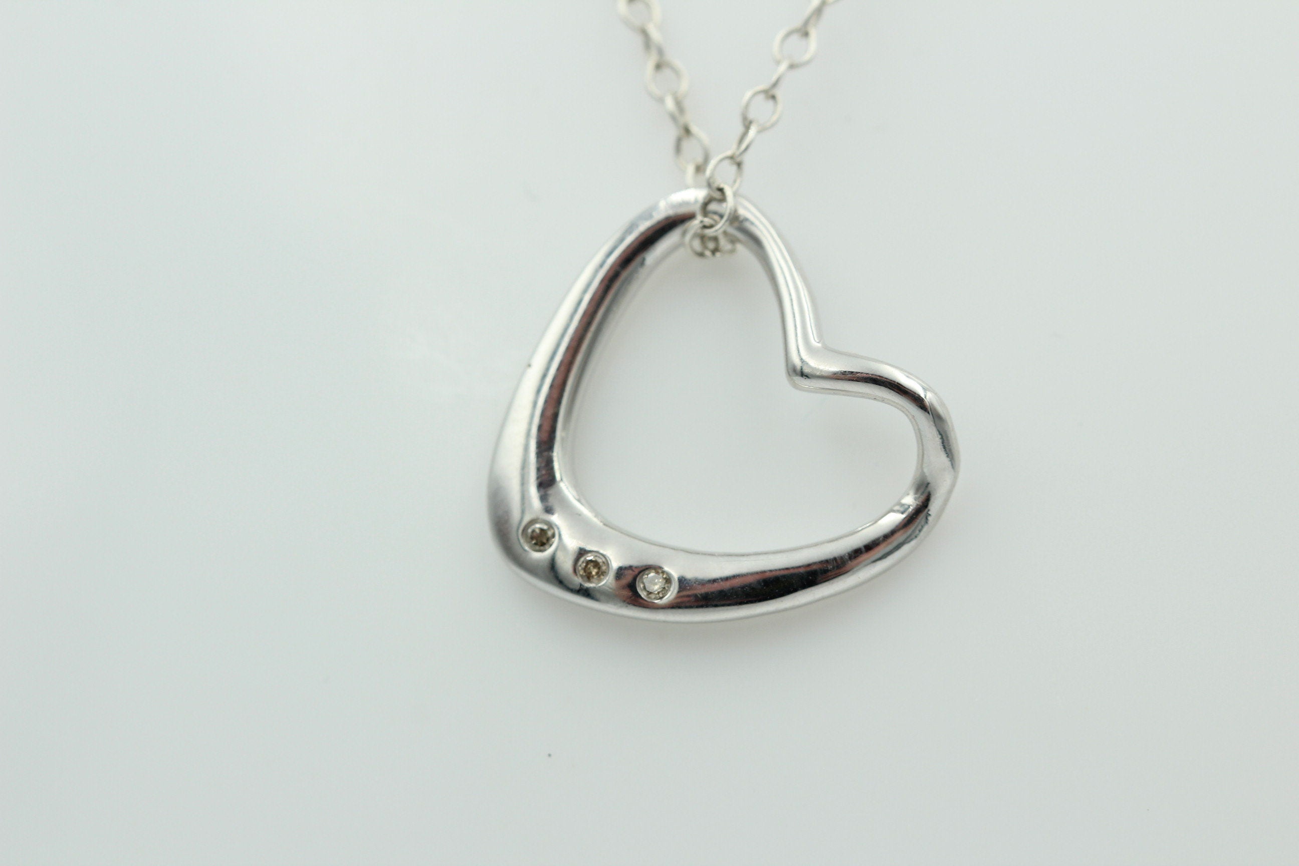 Edler 0,03 Carat champagner Diamant Herzanhänger 925 Silber Herz Collier Kette