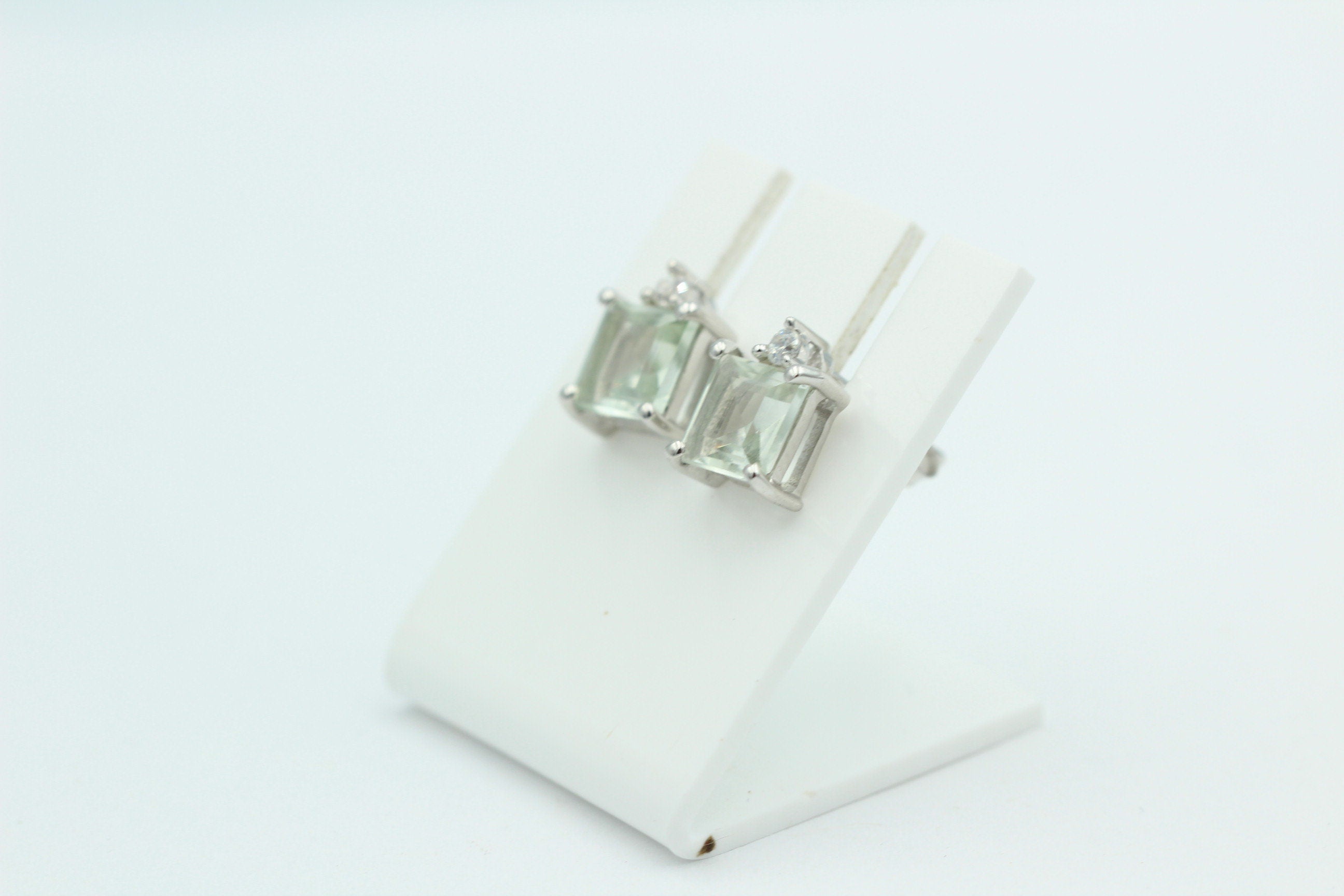 Edle 2,2 Carat Prasiolith Ohrstecker 925 Silber mit Zirkonia Top grüner Amethyst