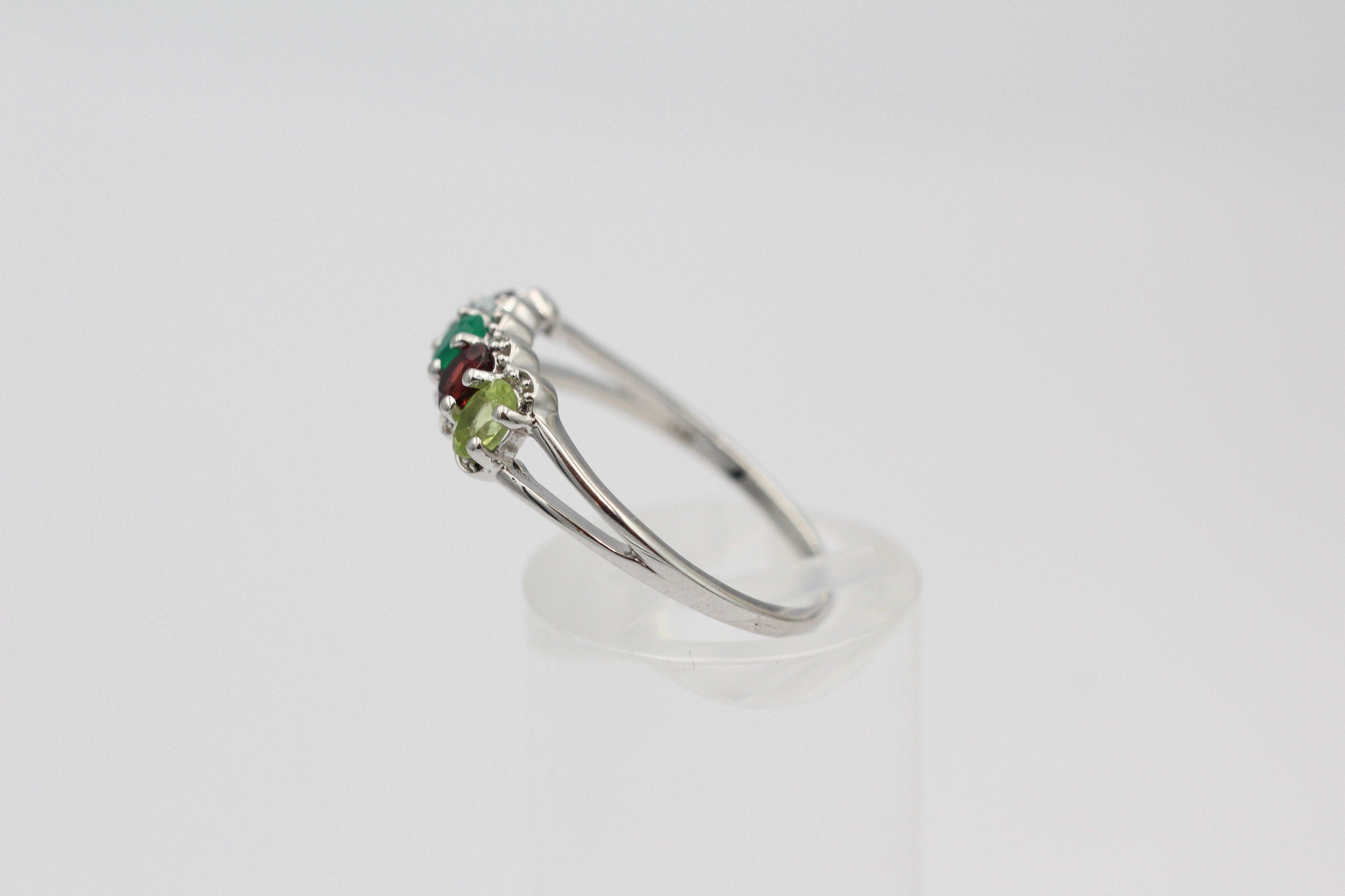 1  Carat Edesltein Ring 925 Silber Onyx Granat Blautopas Peridot 6 / 16,5 / 51,9