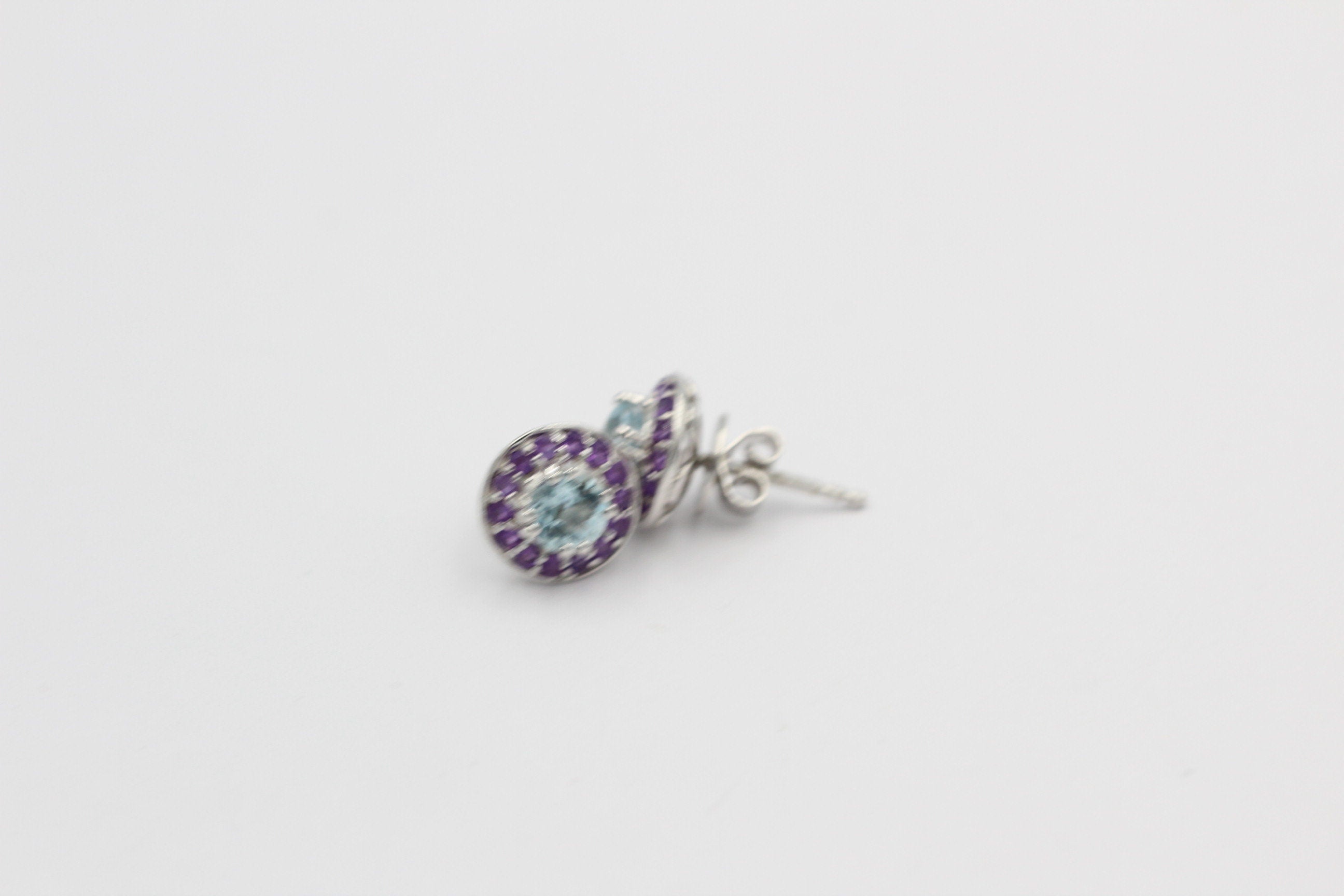 Edle 1,7 Carat Blautopas Amethyst Ohrstecker 925 Silber Edelsteinohrstecker Top