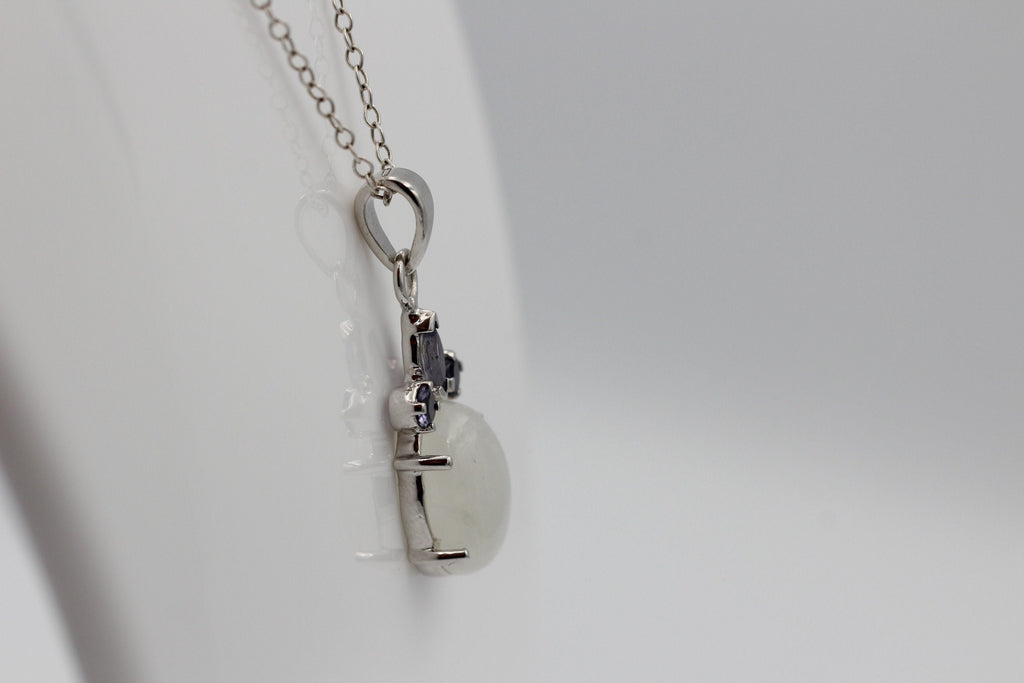 6,25 Carat Mondstein Iolith Anhänger 925 Silber Collier Kette Wassersaphir Top