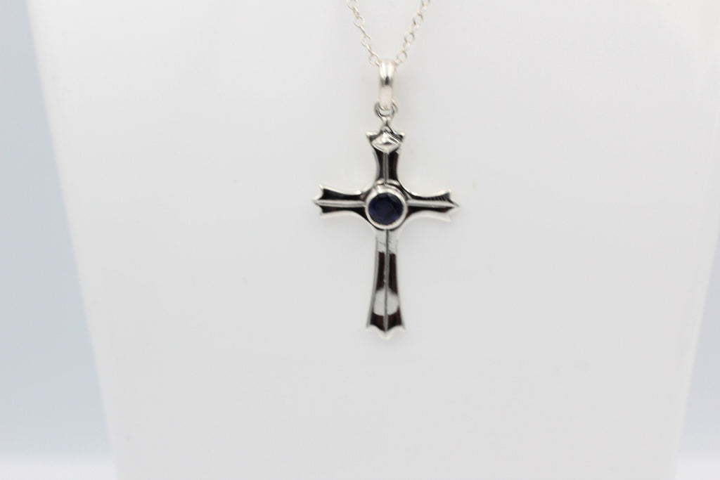 0,36 Carat Iolith Kreuz Anhänger 925 Silber Wassersaphir Luchssaphir