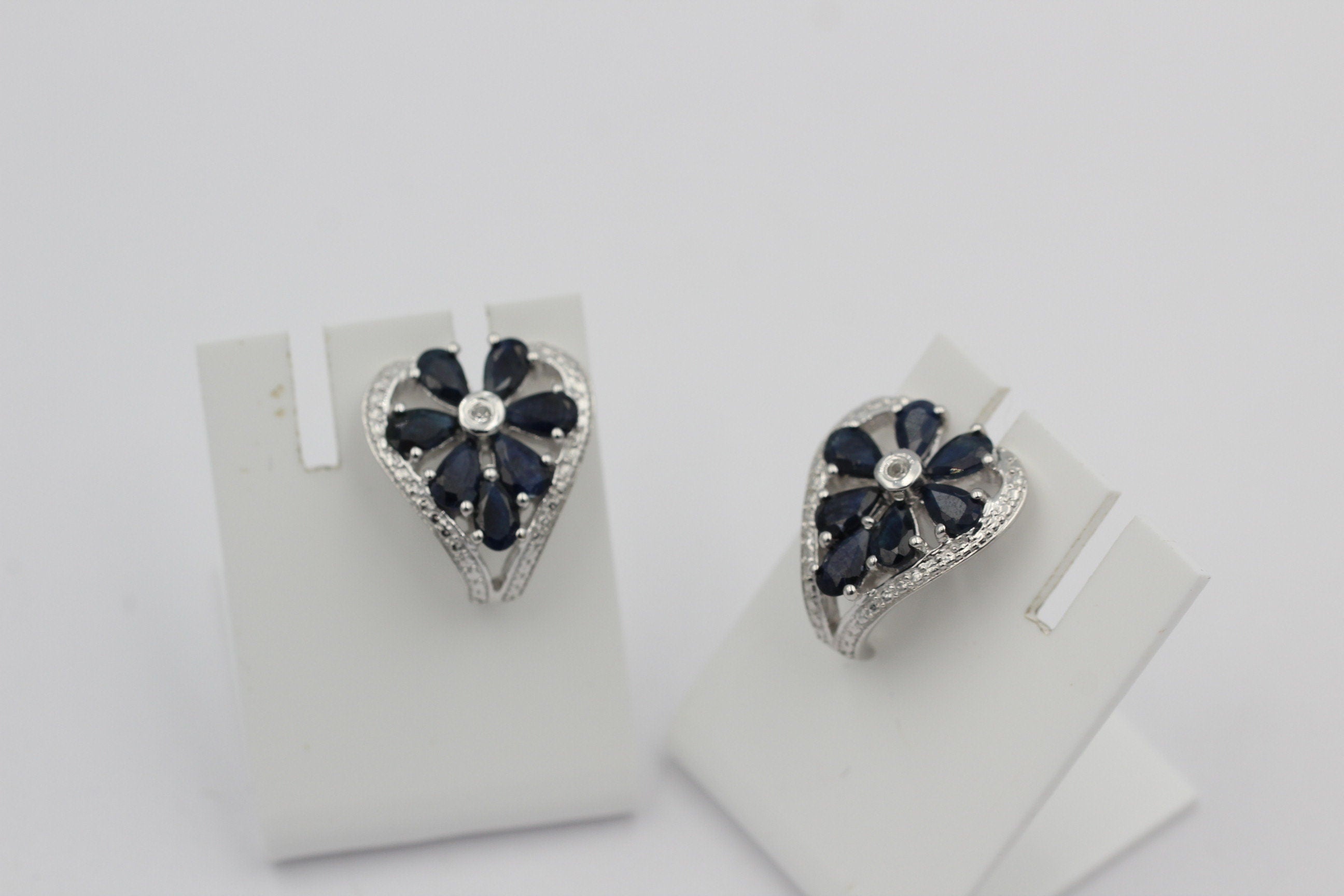 Edle 3,36 Carat Sahpir Ohrstecker 925 Silber blauer Saphir Ohrschmuck