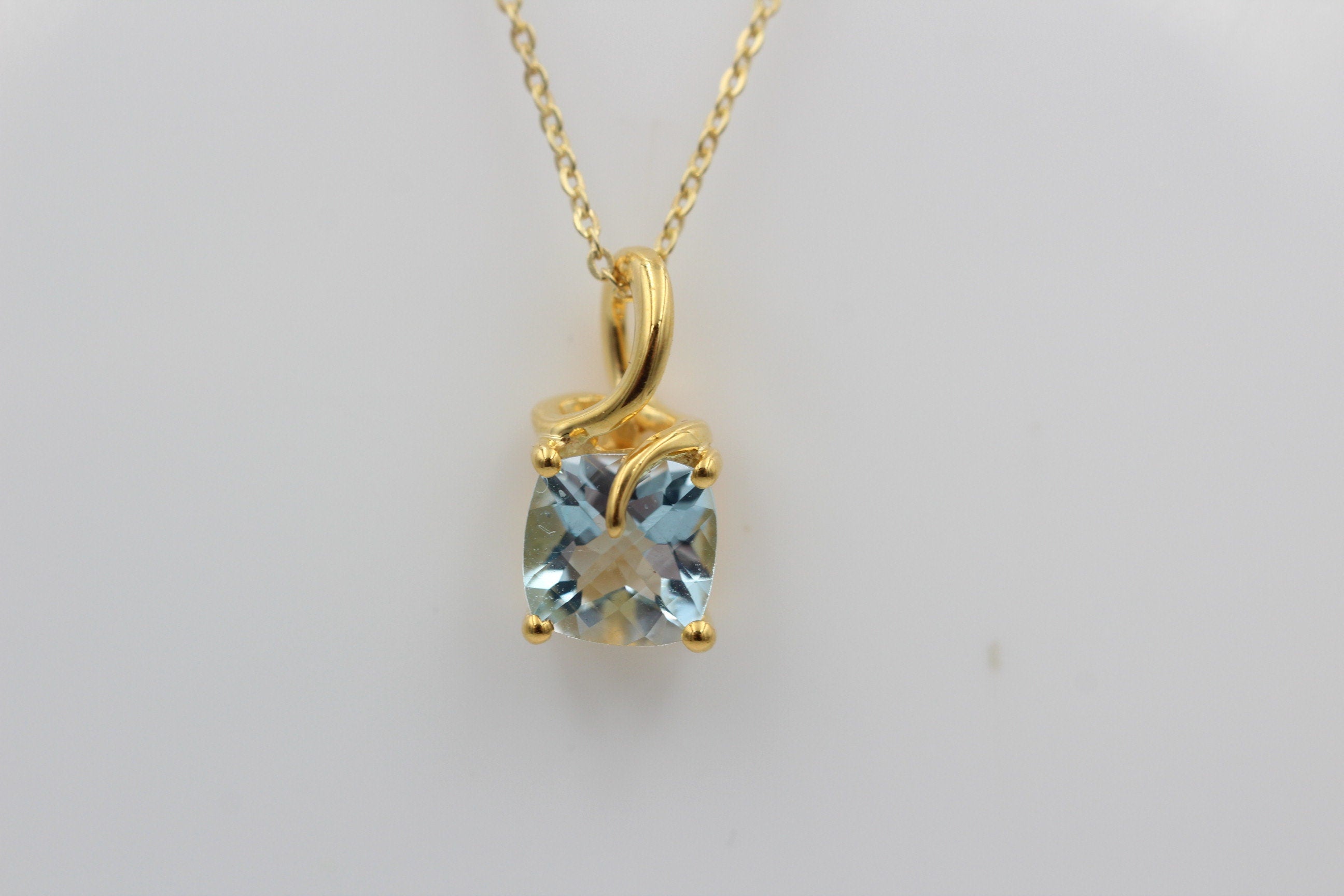 1,5 Carat Blautopas Anhänger 925 Silber  Checker Board sky blue