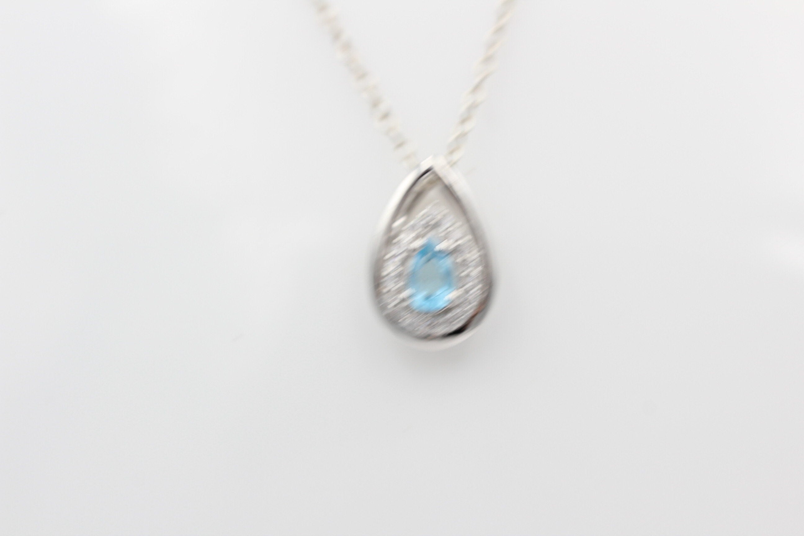 Edler 0,51 Carat schweizblauer Topas Anhänger 925 Silber  Topas