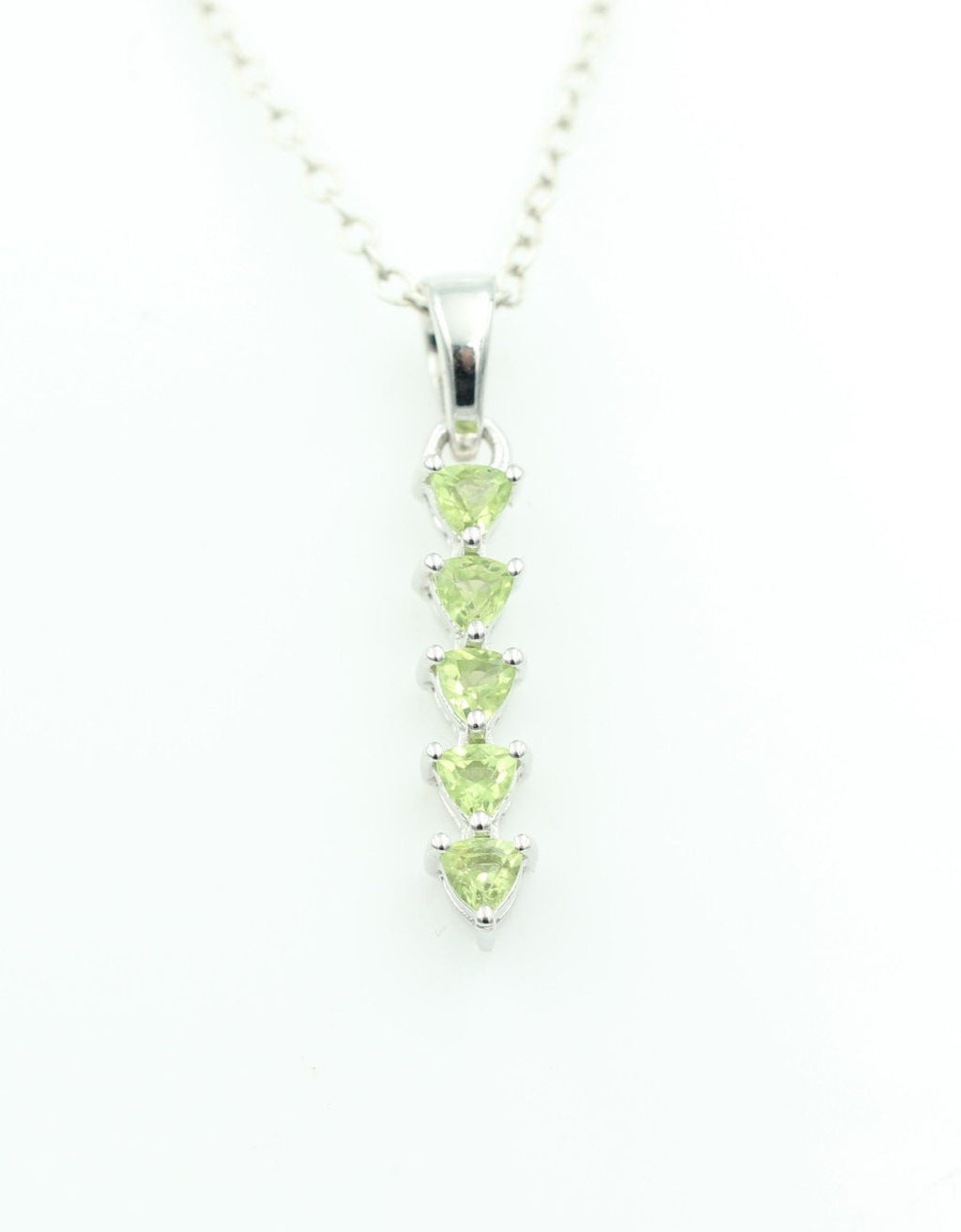 Edler 1,0 Carat Peridot Anhänger 925 Sterling Silber  Olivin