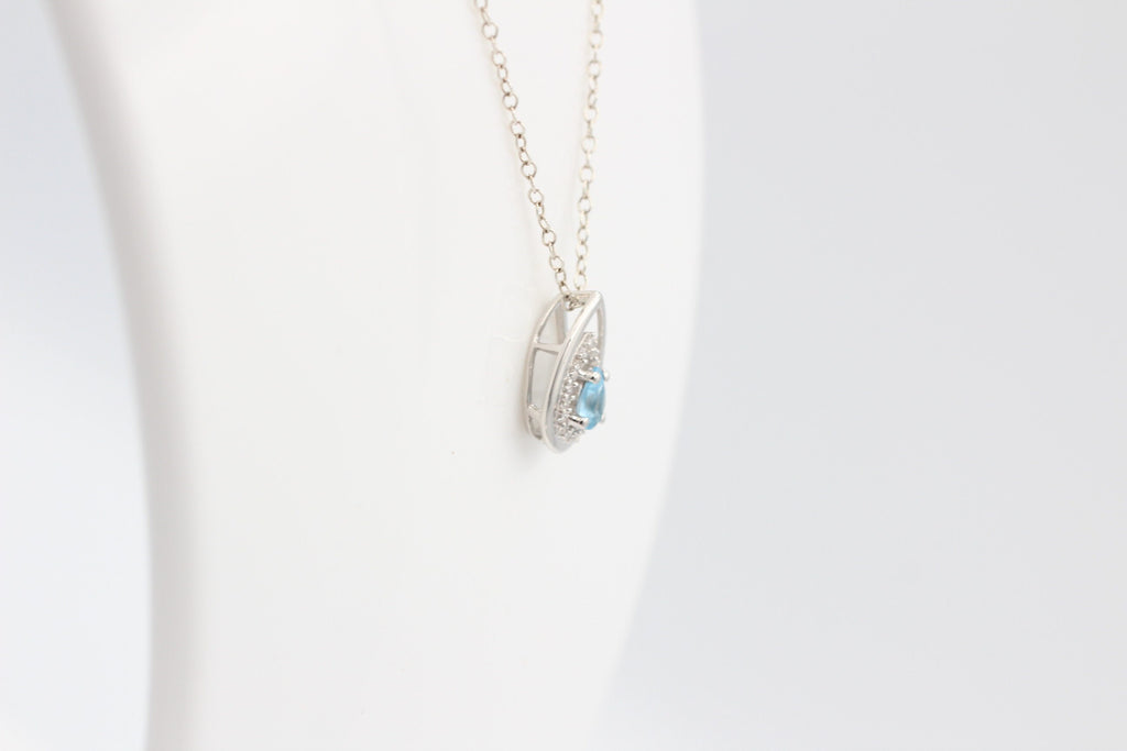 Edler 0,51 Carat schweizblauer Topas Anhänger 925 Silber  Topas