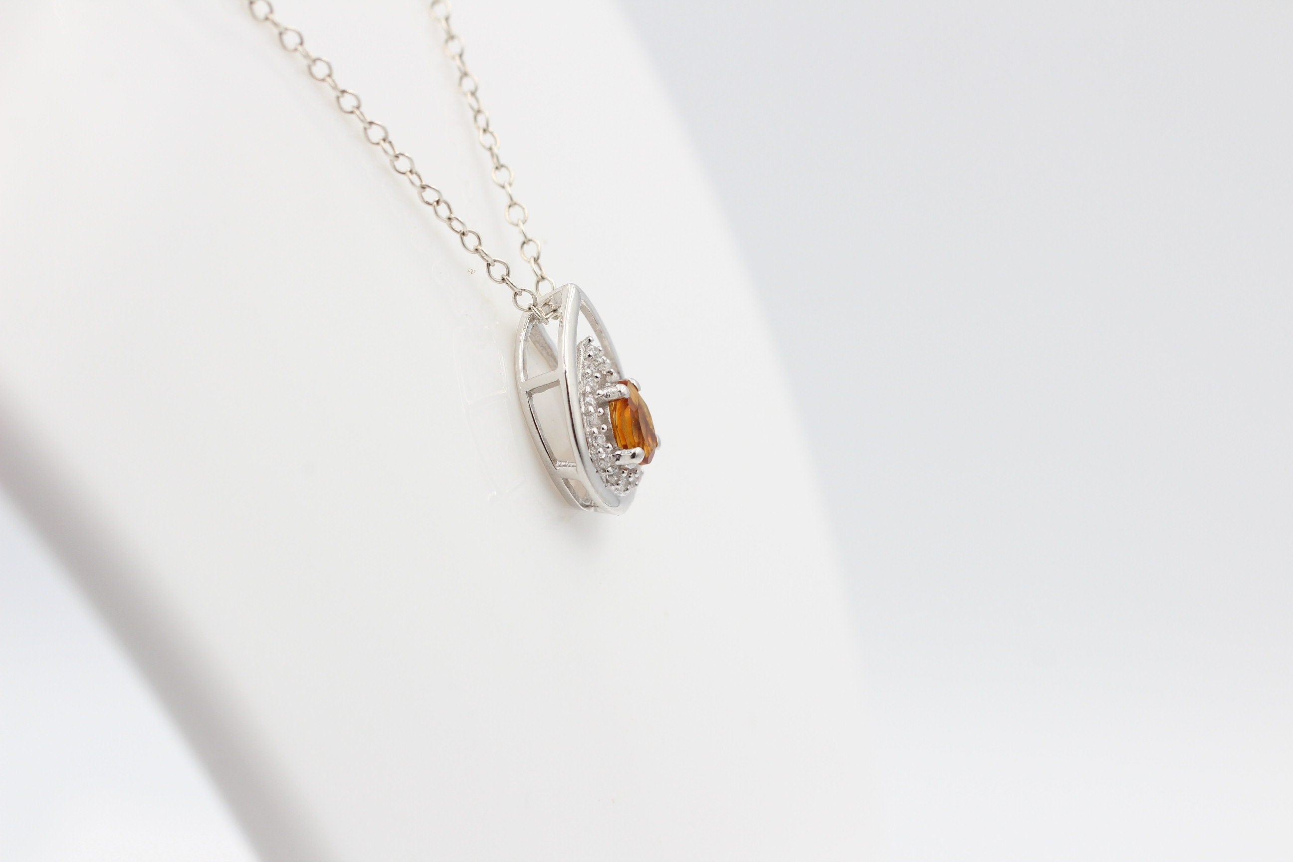 Edler 0,51 Carat Madeira Citrin Anhänger 925 Silber Collier Kette Madeira Top
