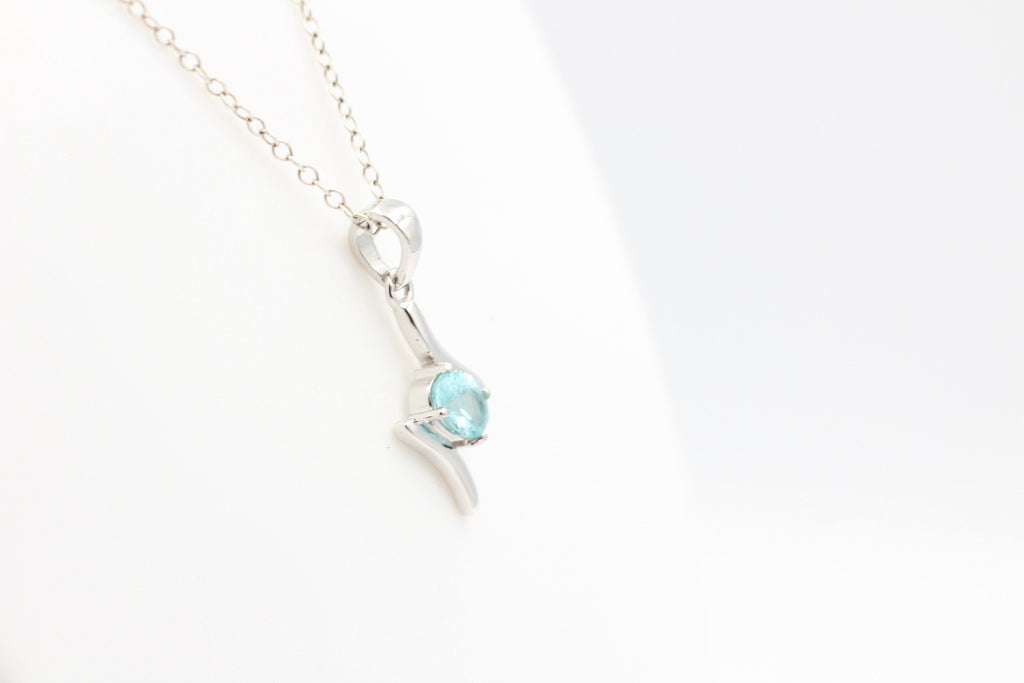 0,72  Carat seltener Apatit Anhänger 925 Silber Apatitanhänger Top seltener Apatit