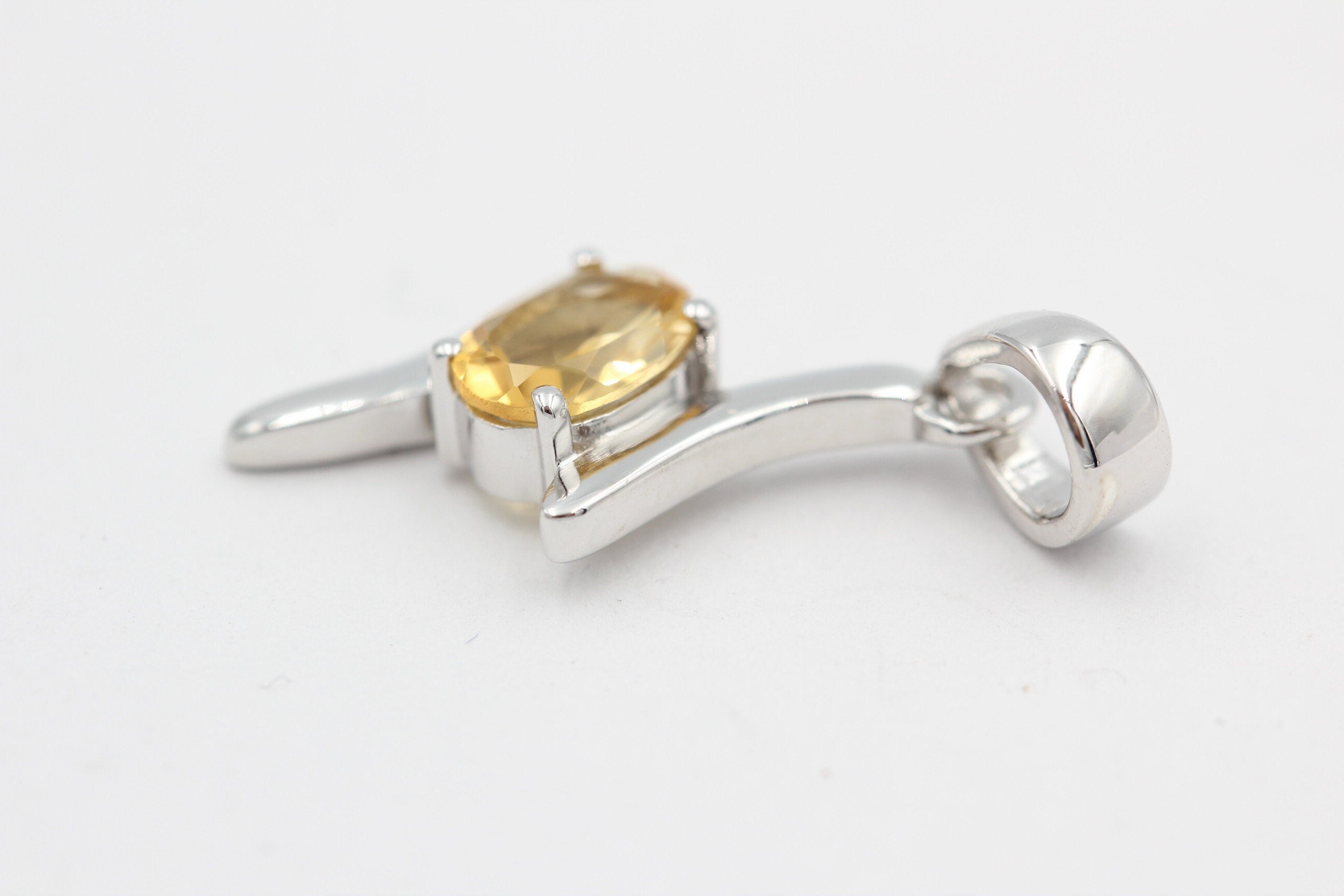0,72 Carat Citrin Anhänger 925 Silber   hellgelber Edelstein Top