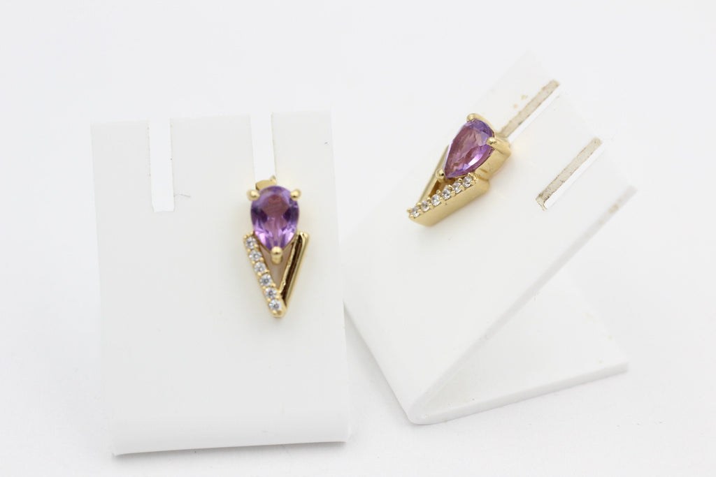 1,44 Carat brasilianischer Amethyst Design Ohrstecker 925 Silber vergoldet Top