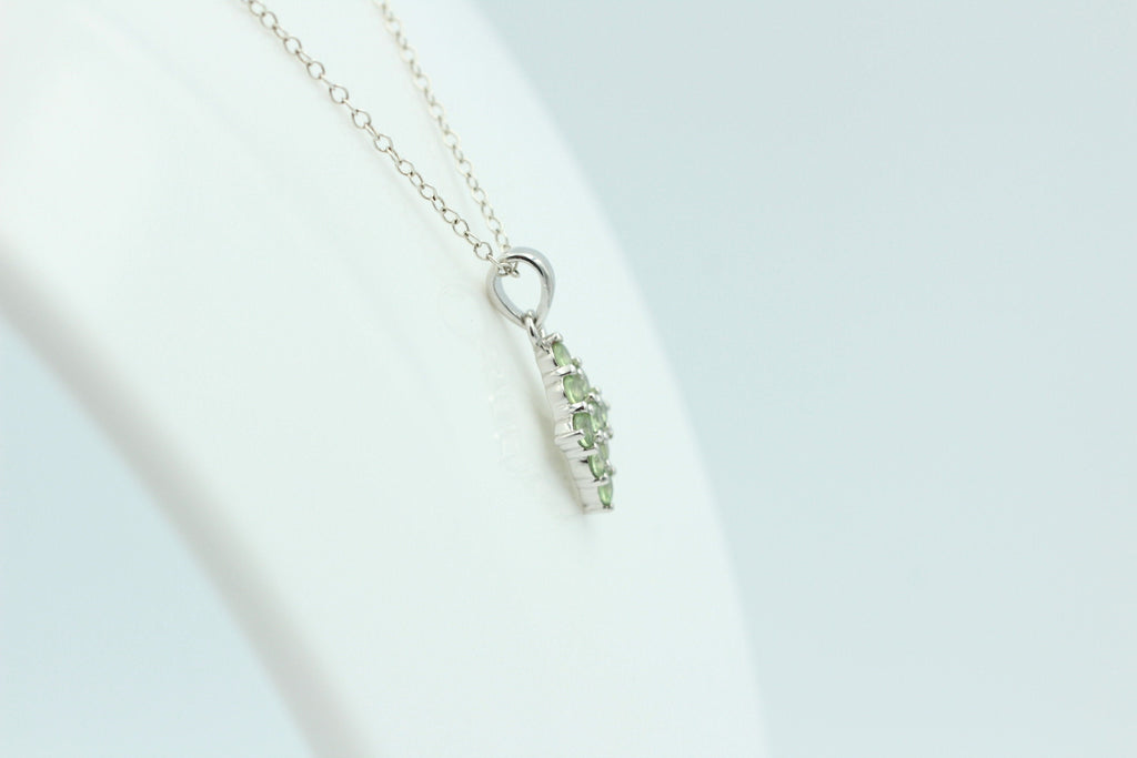 1,68 Carat güner Saphir Anhänger 925 Silber Collier Kette Saphiranhänger Top