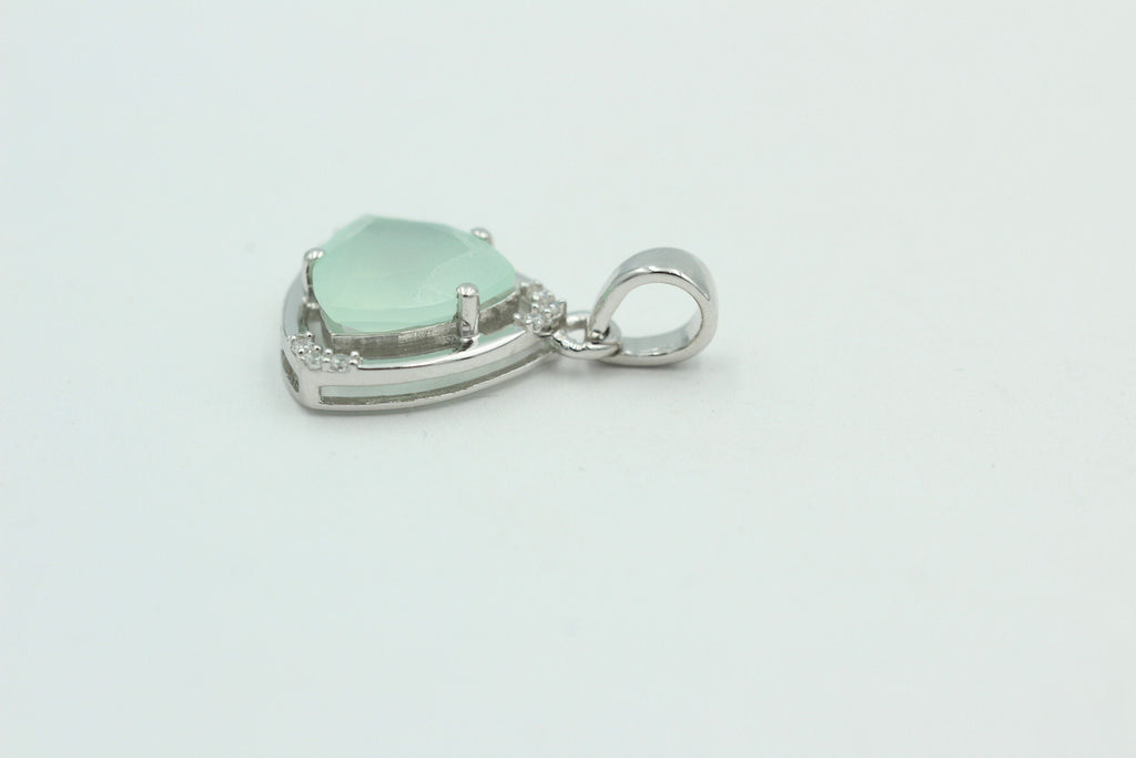 2,26 Carat Aqua Calcedon mit Zirkonia 925 Silber Kette Wassercalcedon Top