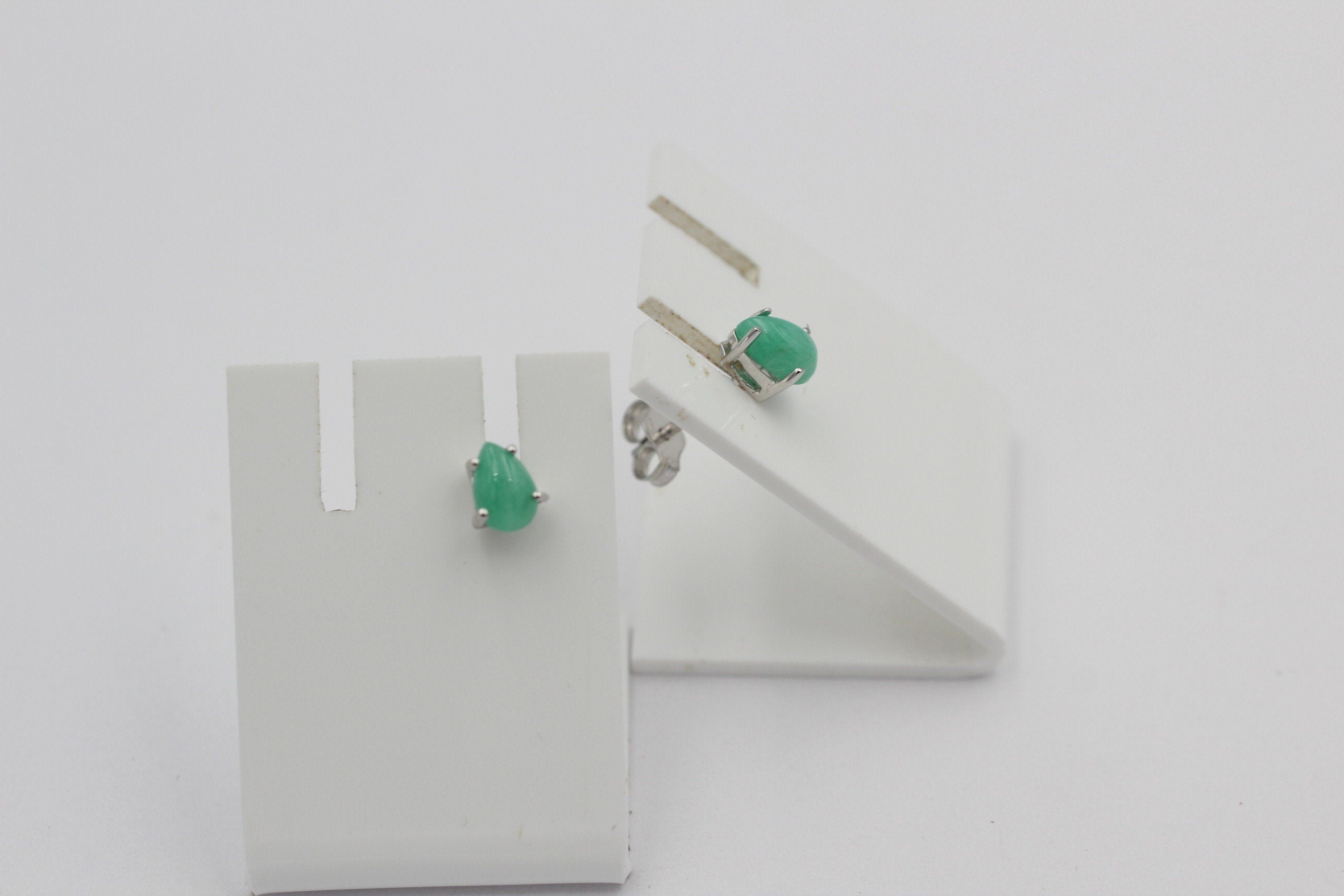 Edler 0,95 Carat Smaragd Ohrstecker 925 Silber Unisex Smaragdohrstecker top